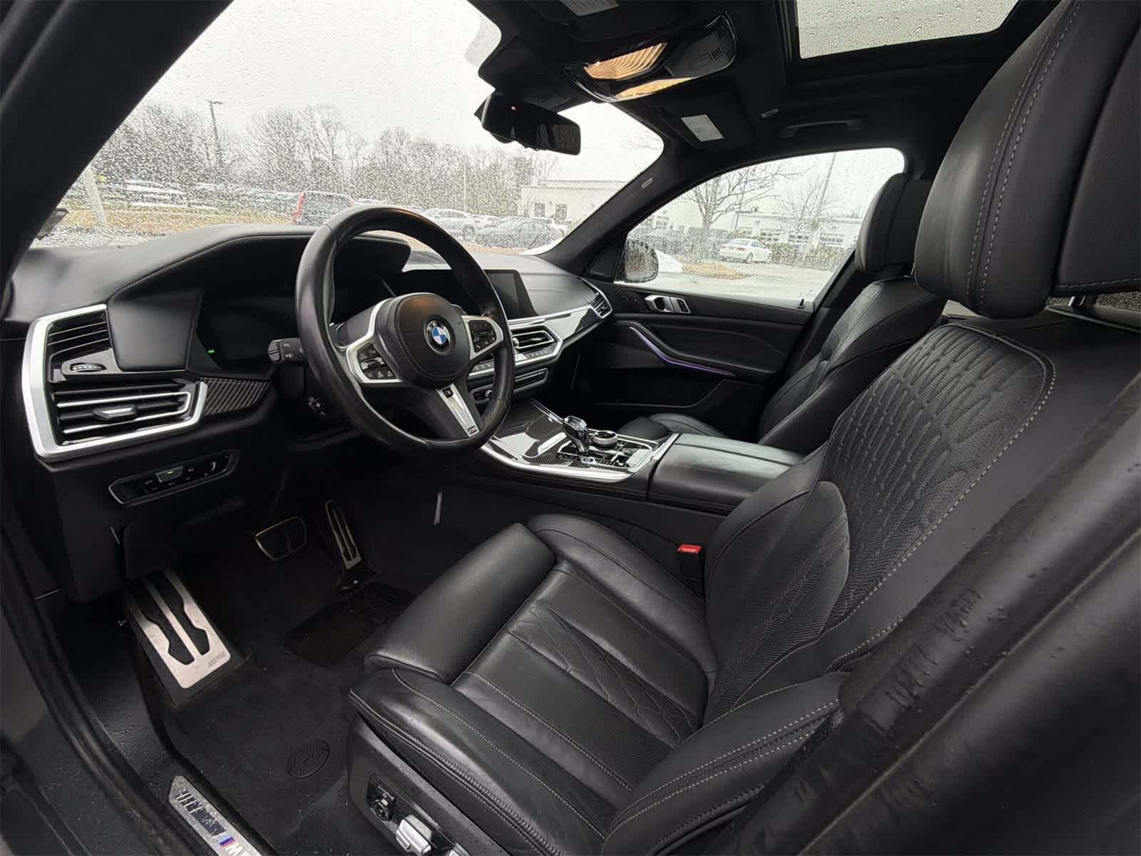 Thumbnail: 2023 BMW X5 - 10