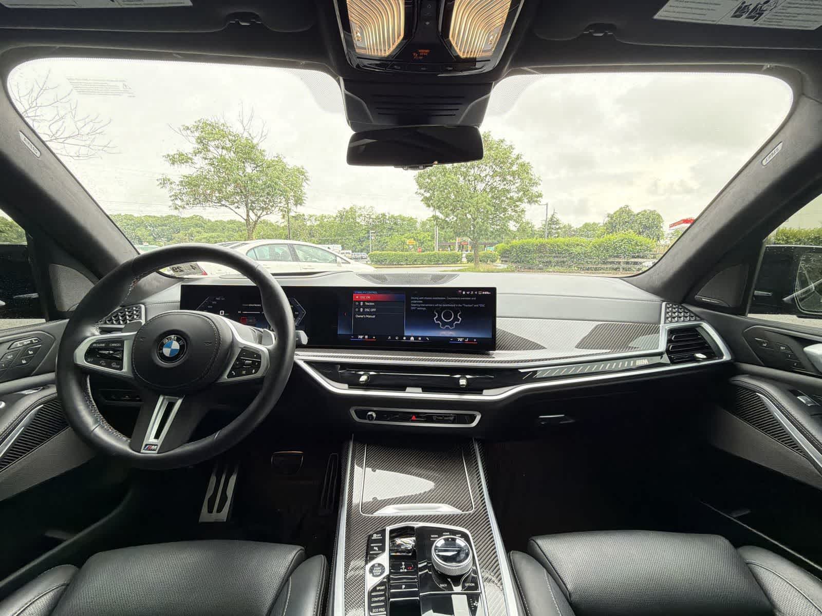 Thumbnail: 2025 BMW X7 - 17