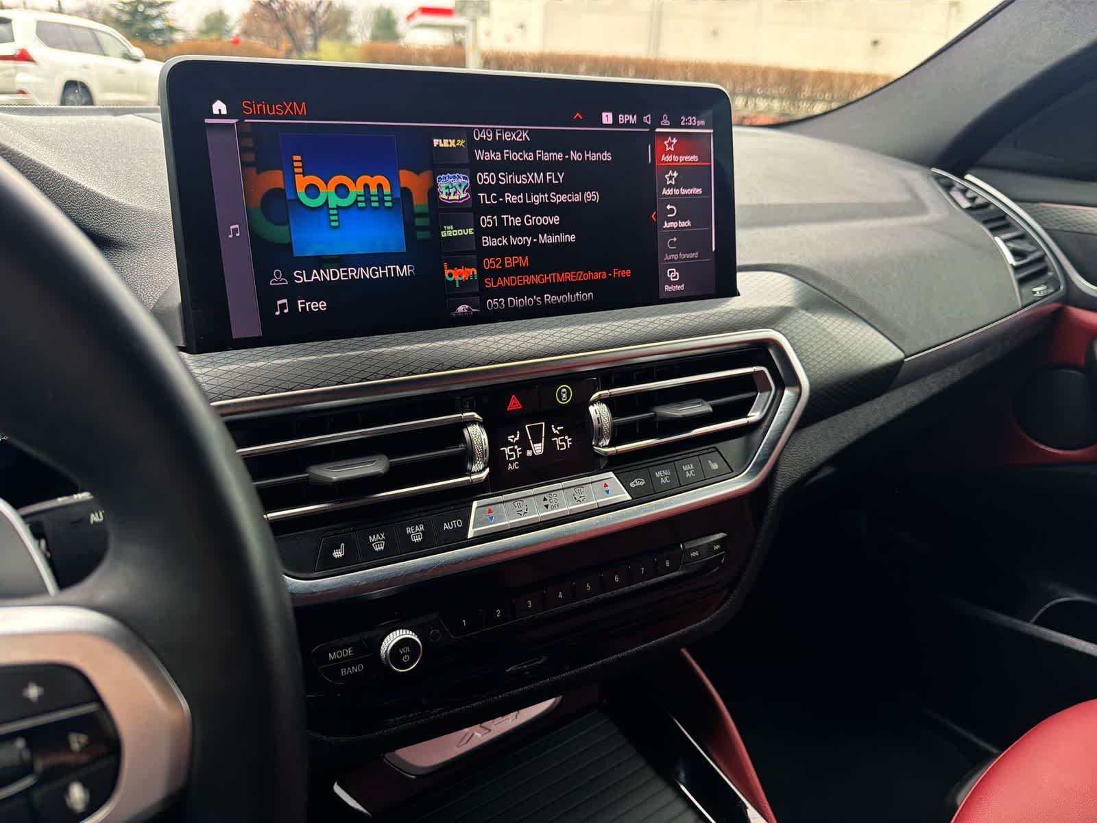 Thumbnail: 2023 BMW X4 - 24