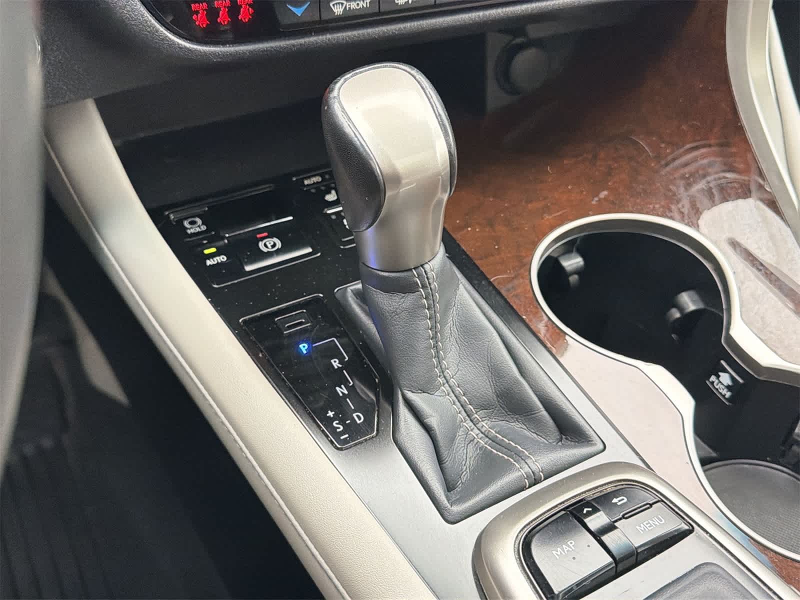 Thumbnail: 2019 Lexus RX - 25