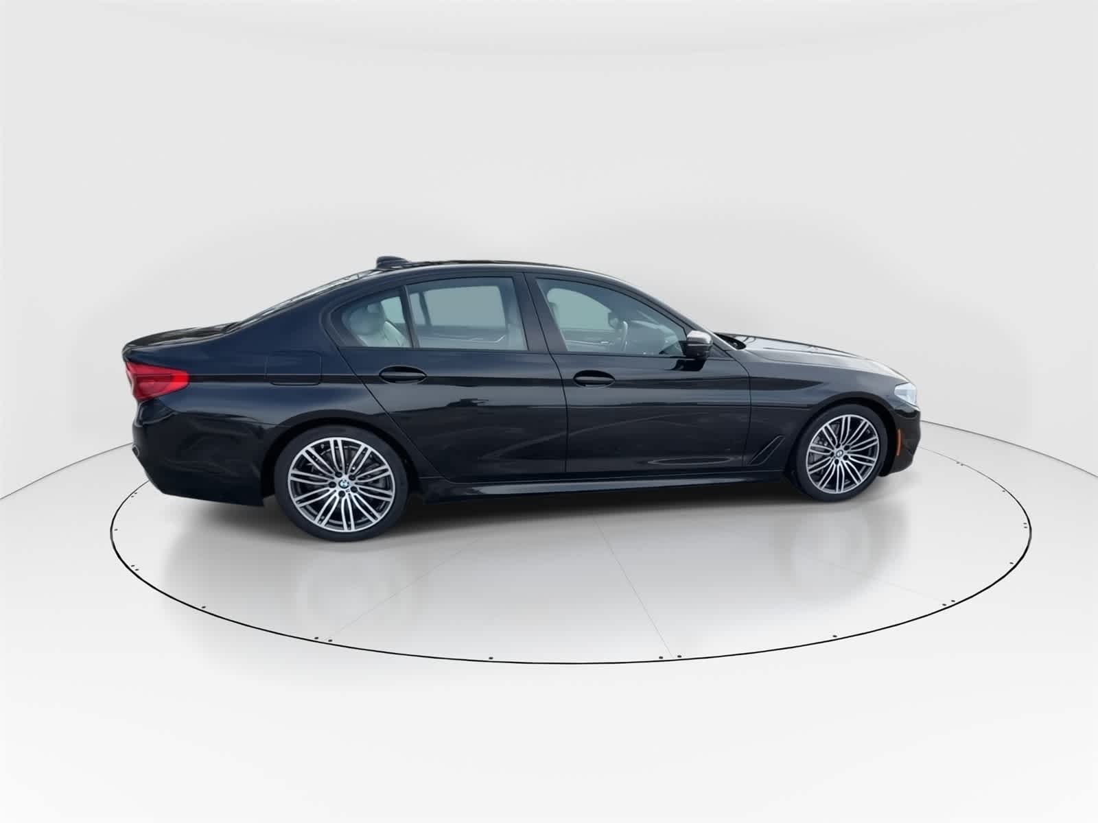 Thumbnail: 2019 BMW 5 Series - 2