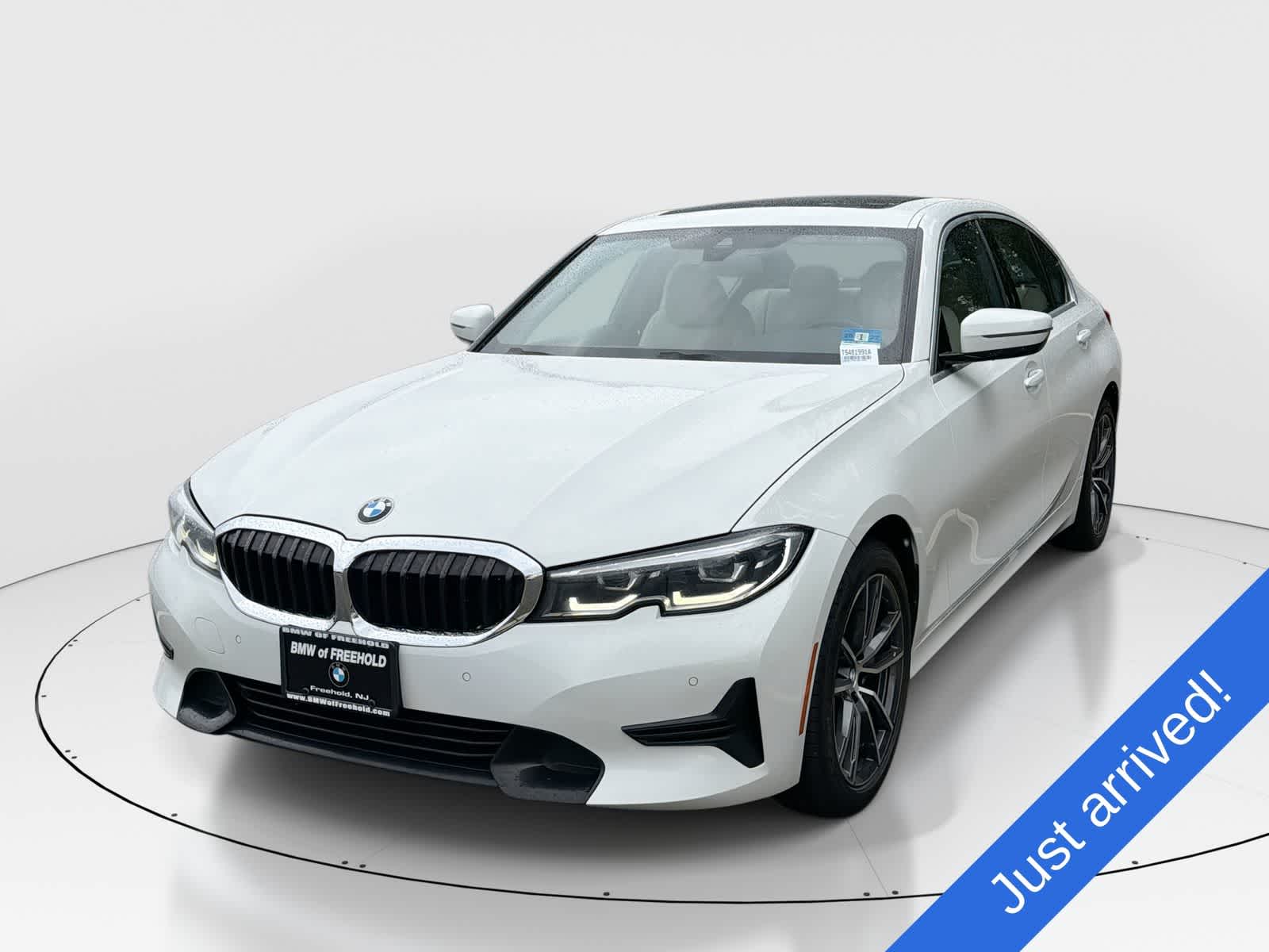 2020 BMW 3 Series 330i xDrive Sedan's photo