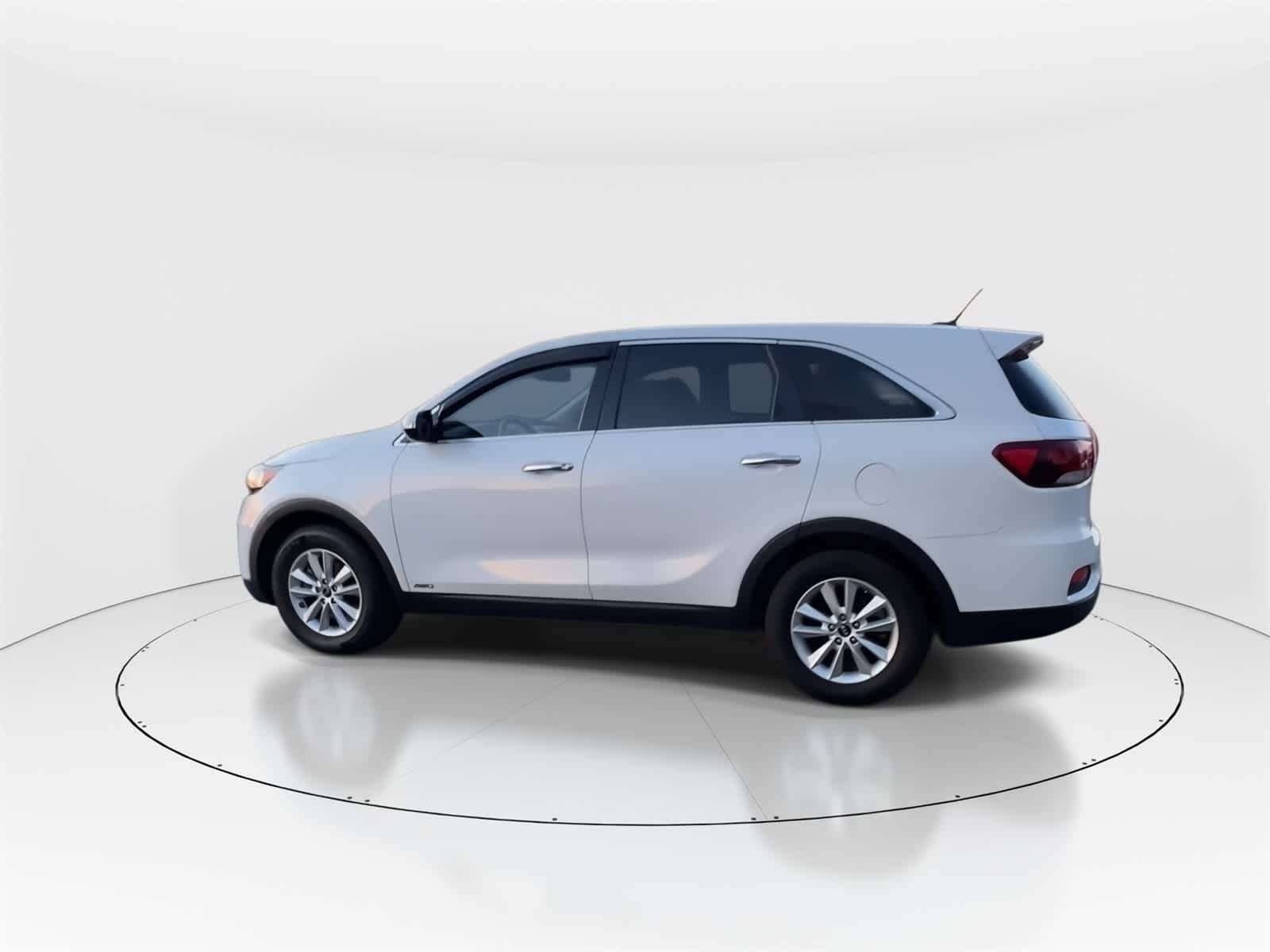 Thumbnail: 2020 Kia Sorento - 7