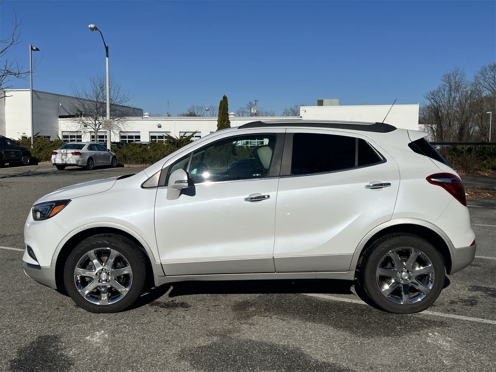 Thumbnail: 2017 Buick Encore - 11