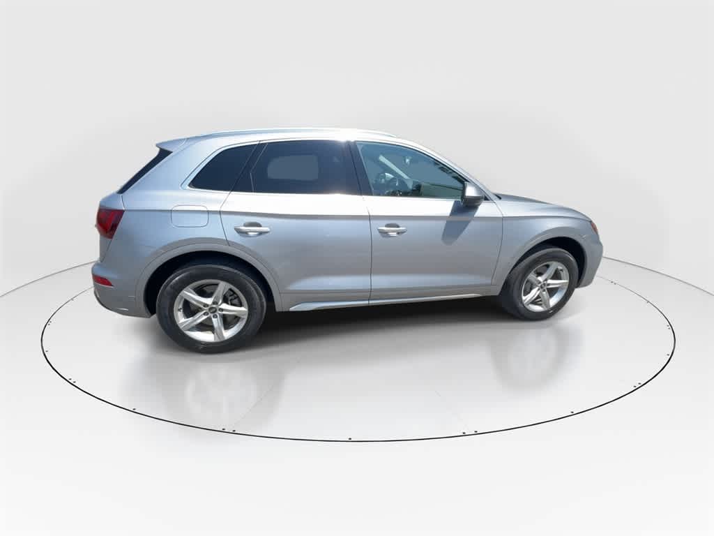 Thumbnail: 2022 Audi Q5 - 9