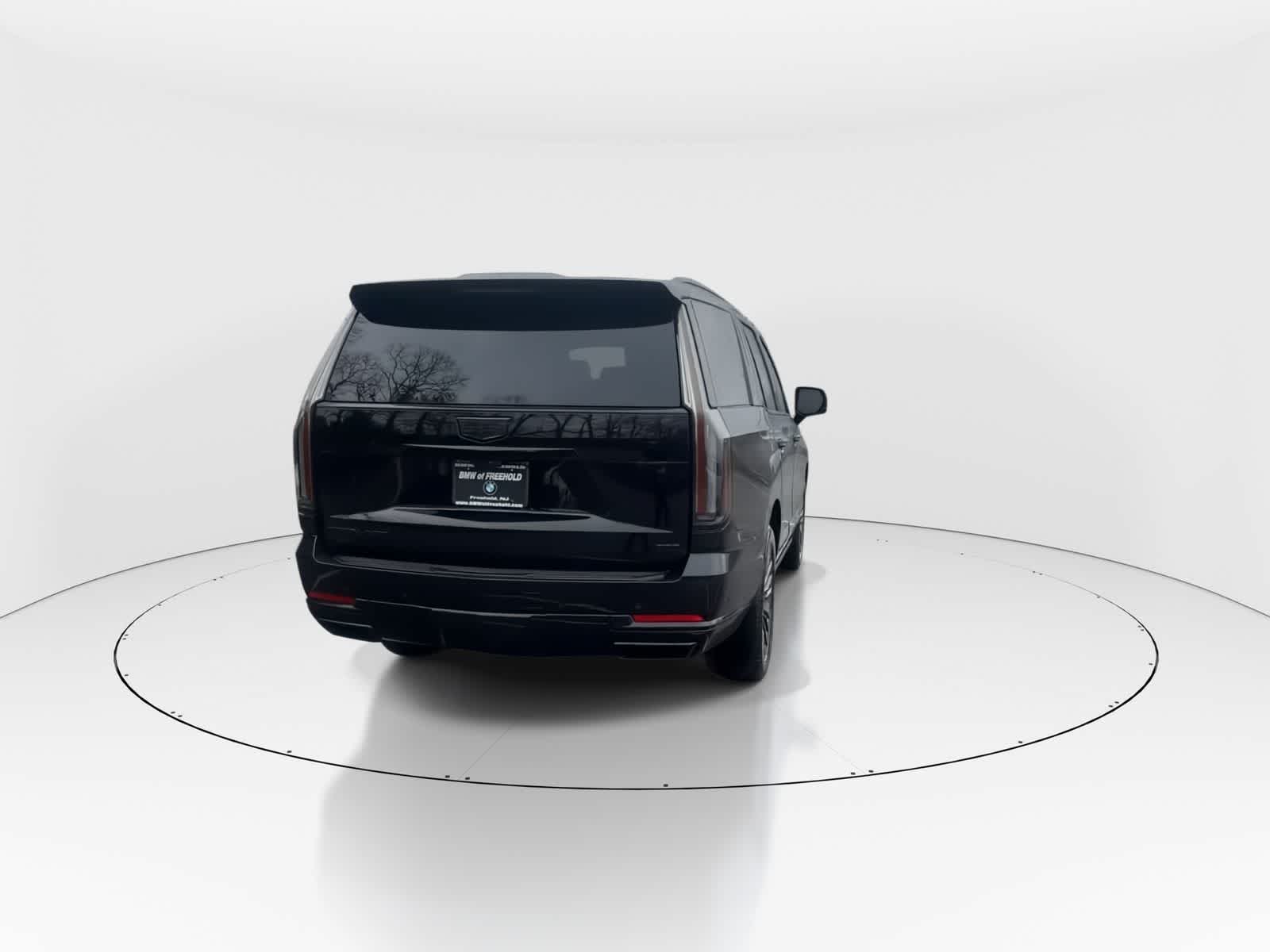 Thumbnail: 2025 Cadillac Escalade - 3