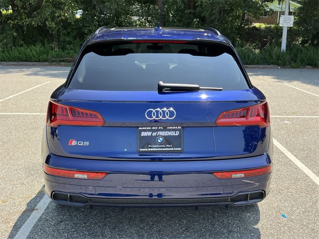 Thumbnail: 2020 Audi SQ5 - 13