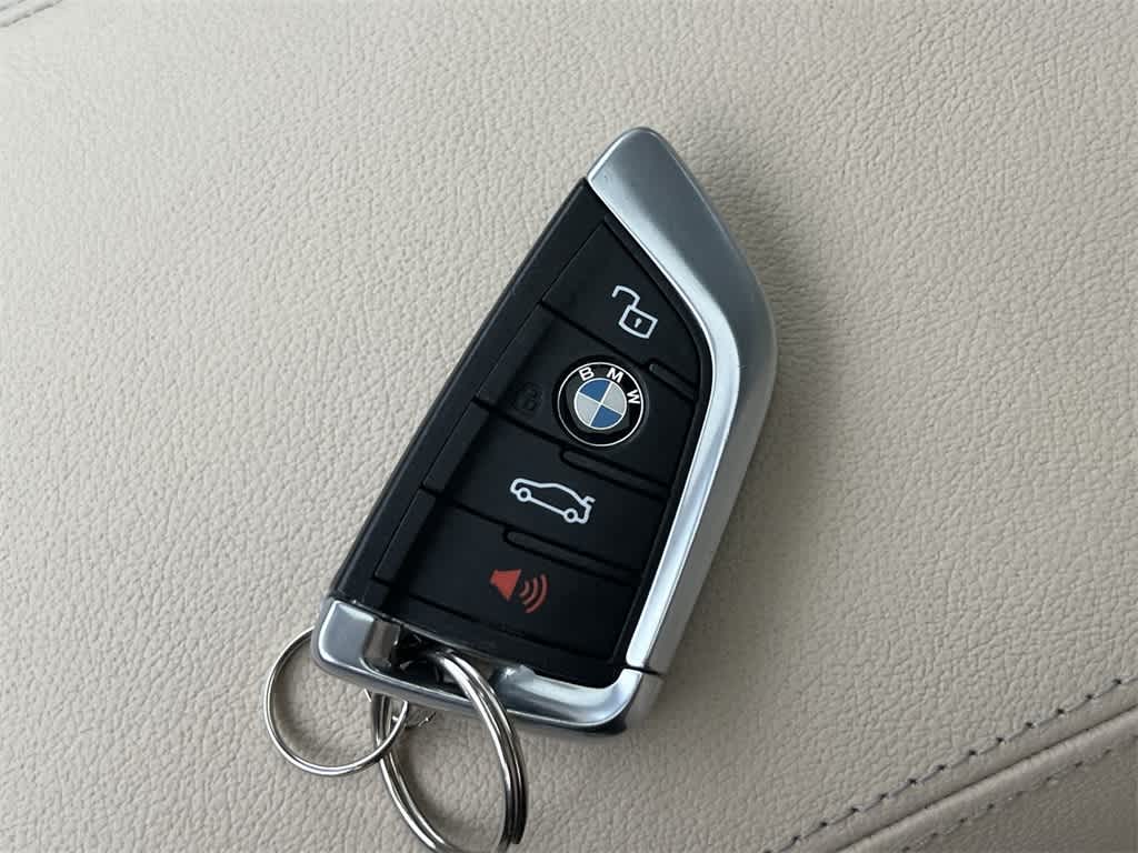 Thumbnail: 2020 BMW 3 Series - 28