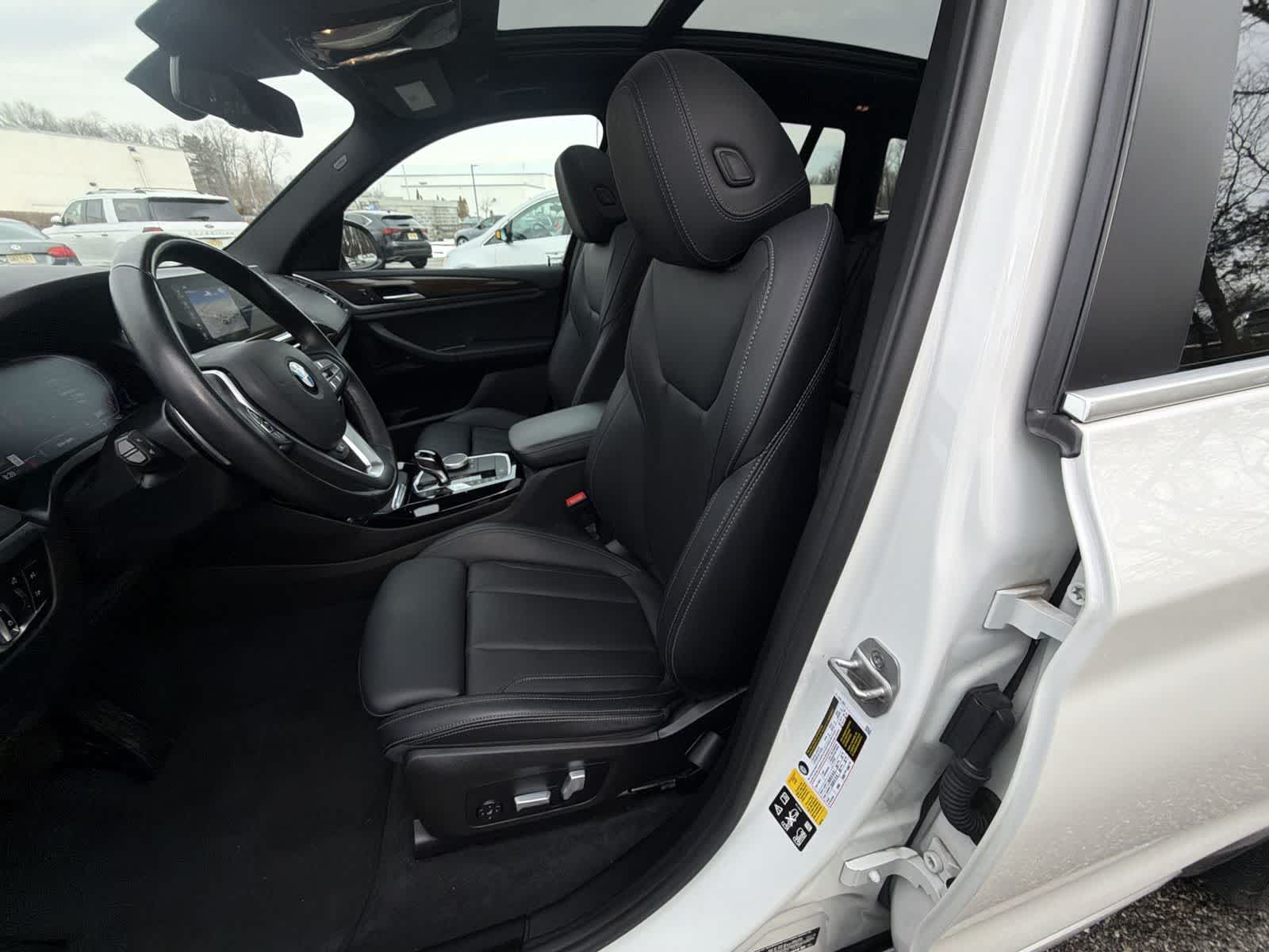 Thumbnail: 2023 BMW X3 - 19