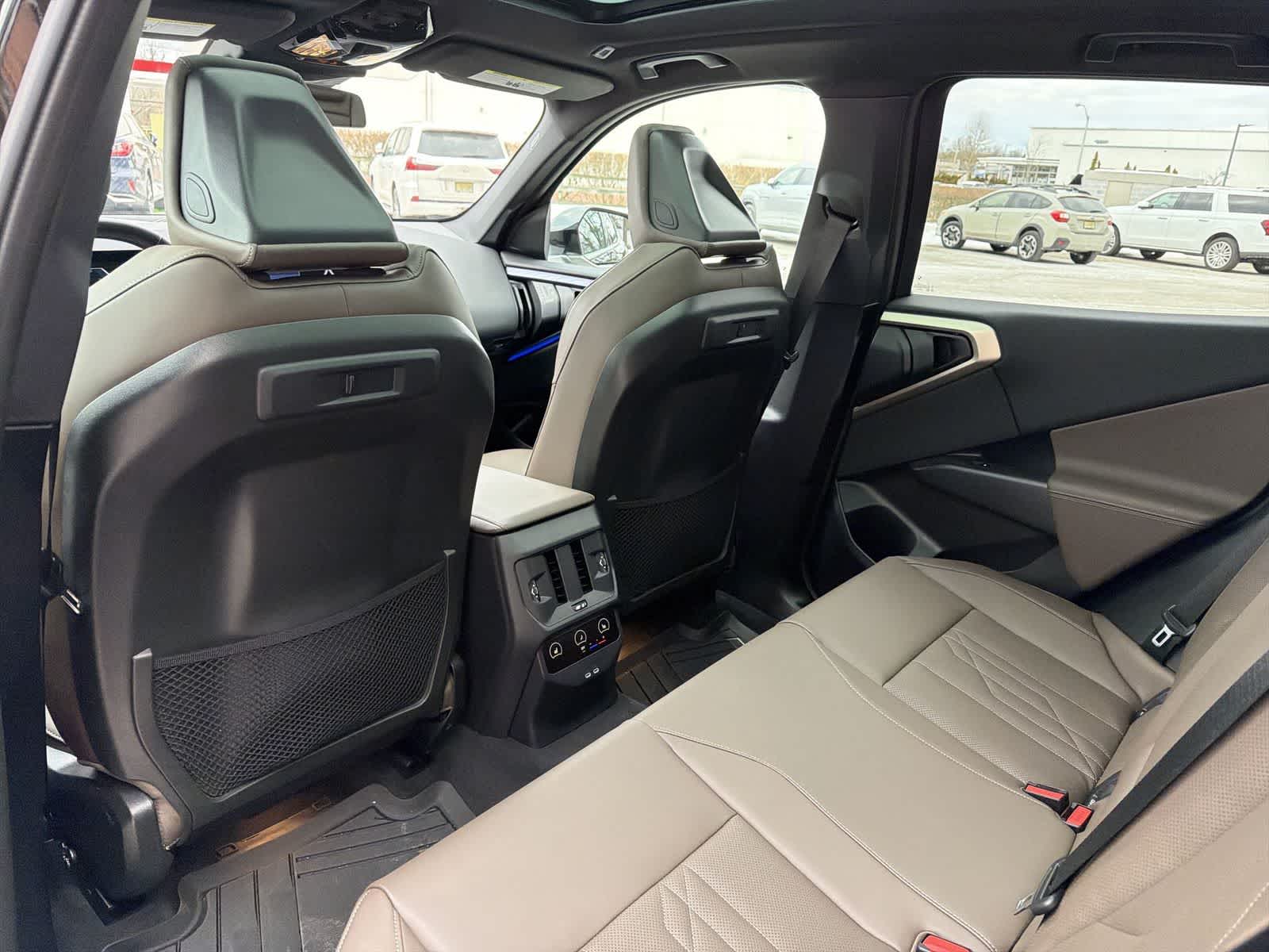 Thumbnail: 2025 BMW X3 - 20