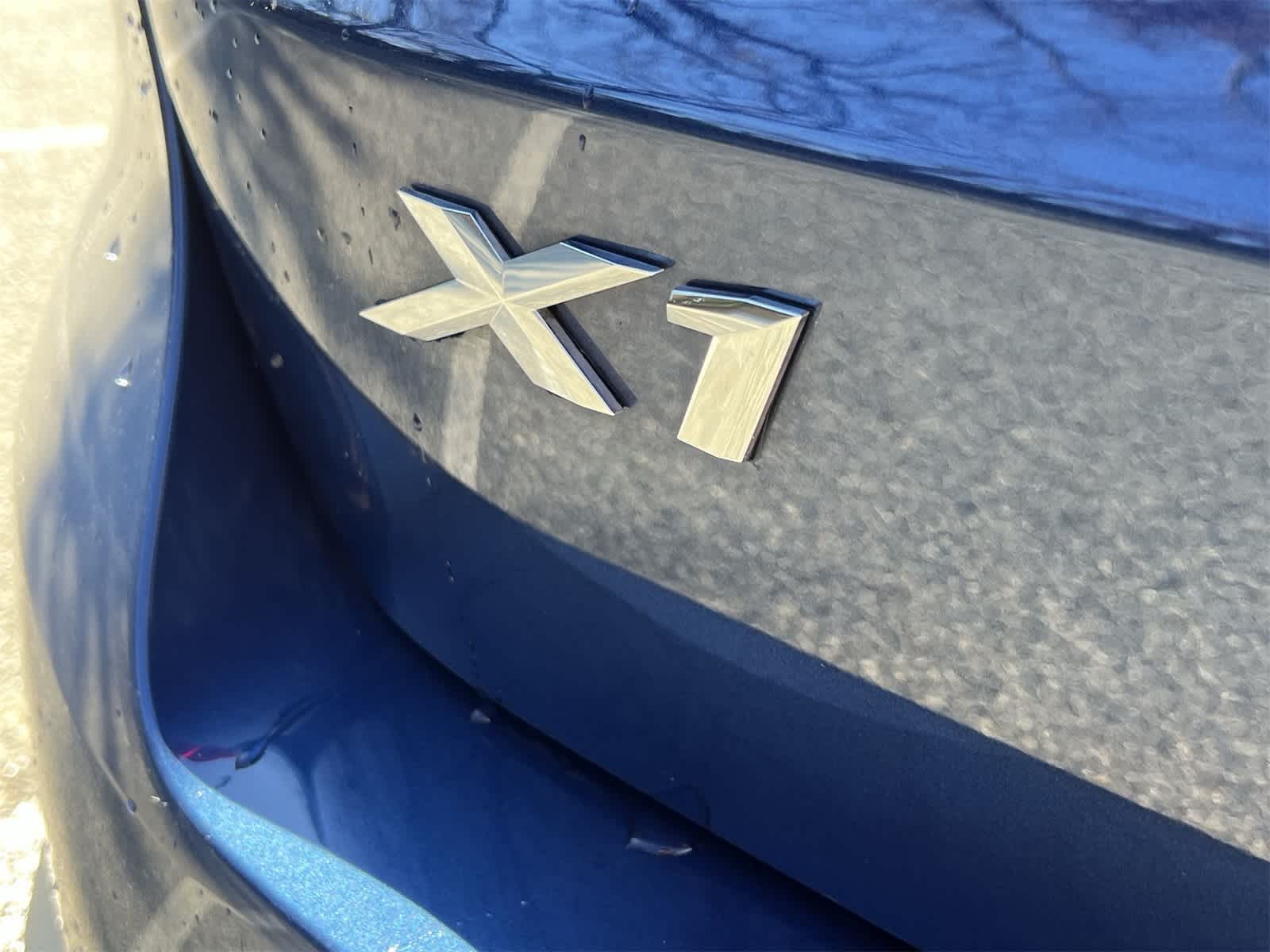 Thumbnail: 2025 BMW X1 - 15