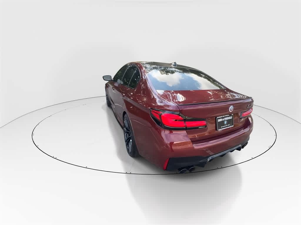 Thumbnail: 2022 BMW M5 - 7