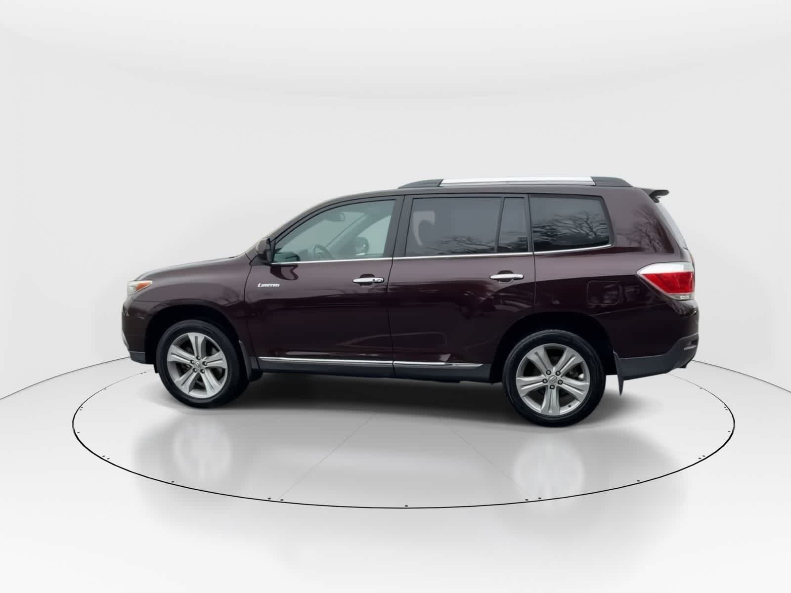 Thumbnail: 2013 Toyota Highlander - 6