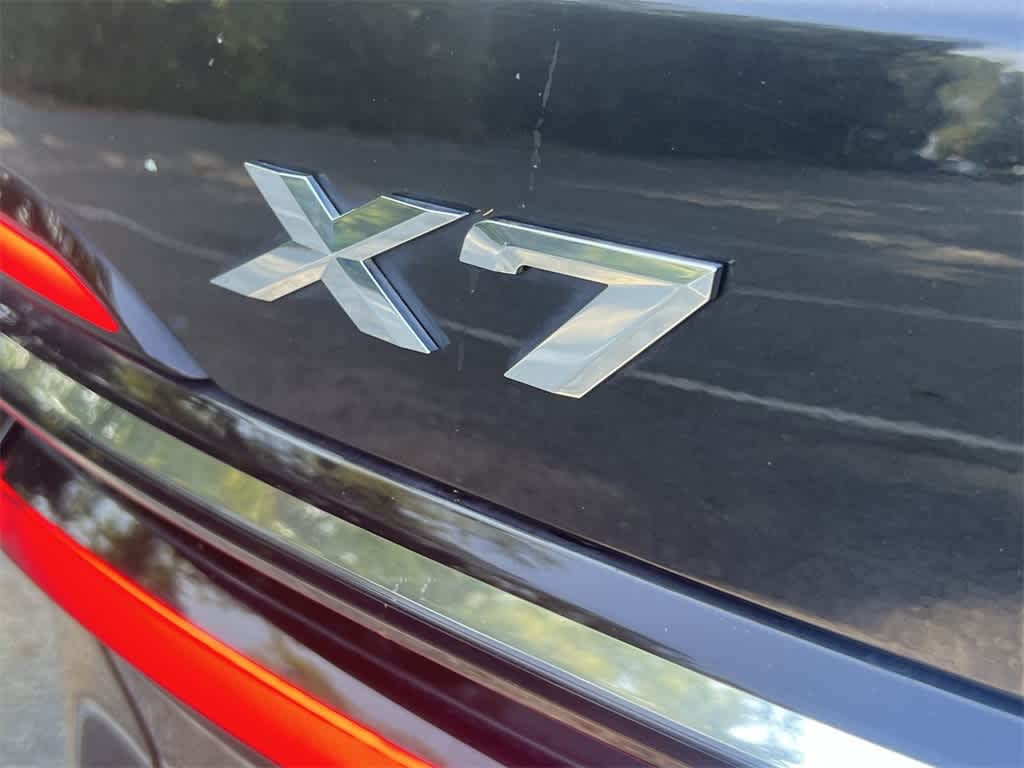 Thumbnail: 2023 BMW X7 - 15