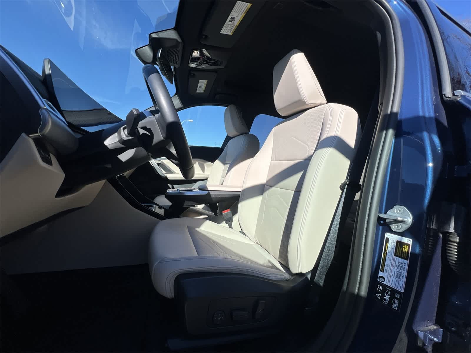 Thumbnail: 2025 BMW X1 - 19