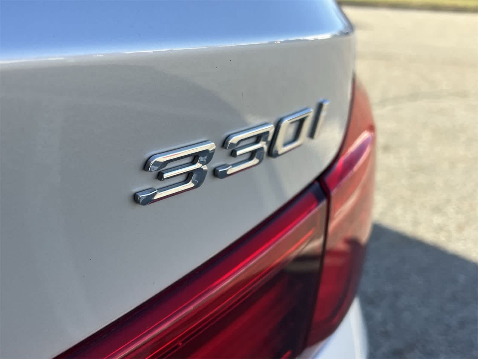 Thumbnail: 2018 BMW 3 Series - 15