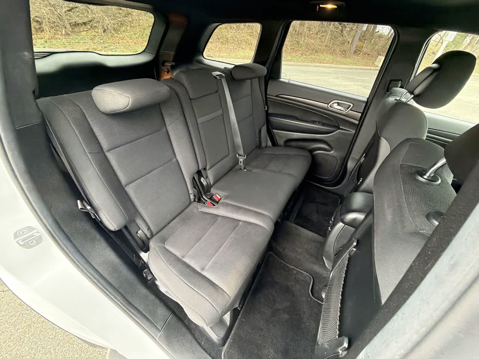 Thumbnail: 2014 Jeep Grand Cherokee - 21