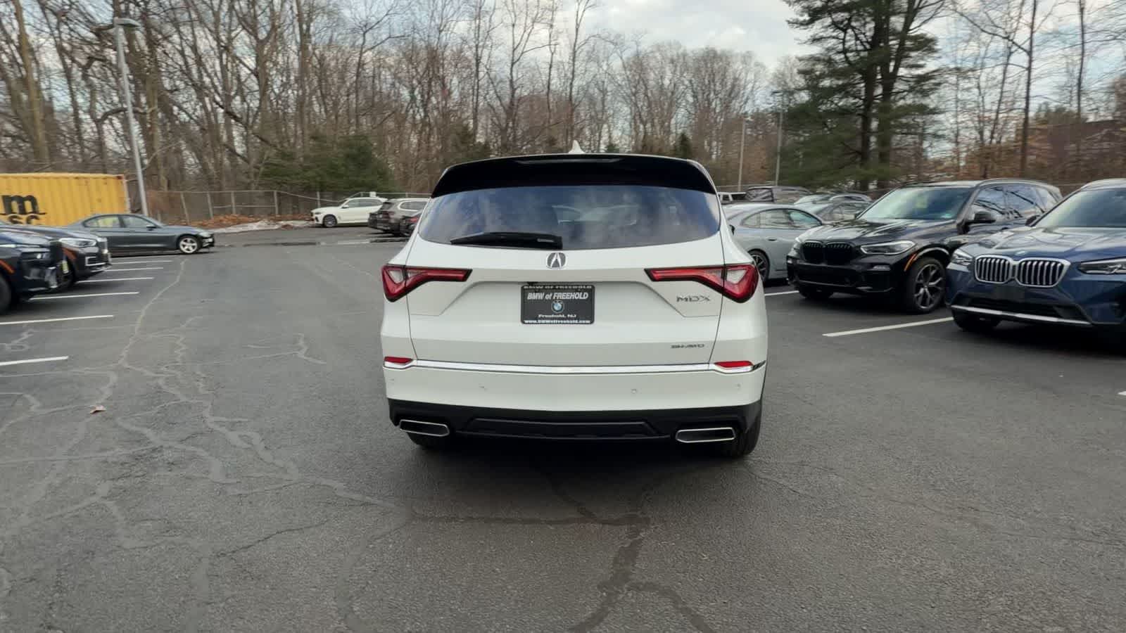 Thumbnail: 2022 Acura MDX - 7