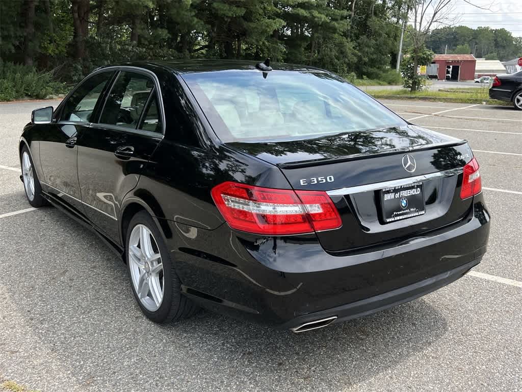 Thumbnail: 2013 Mercedes-Benz E-Class - 12