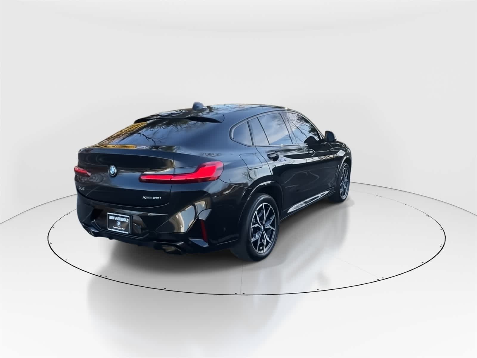 Thumbnail: 2023 BMW X4 - 9