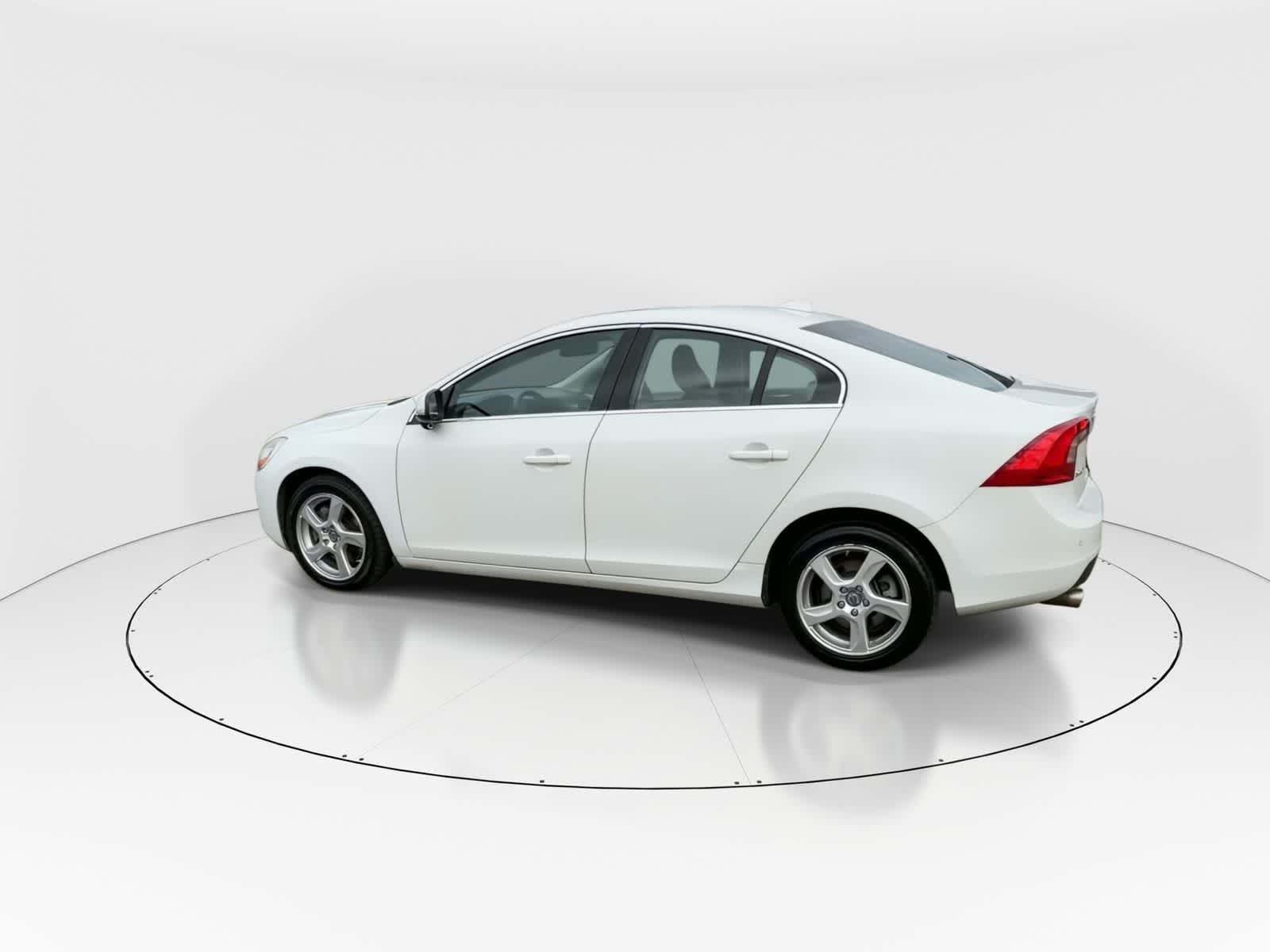 Thumbnail: 2013 Volvo S60 - 5