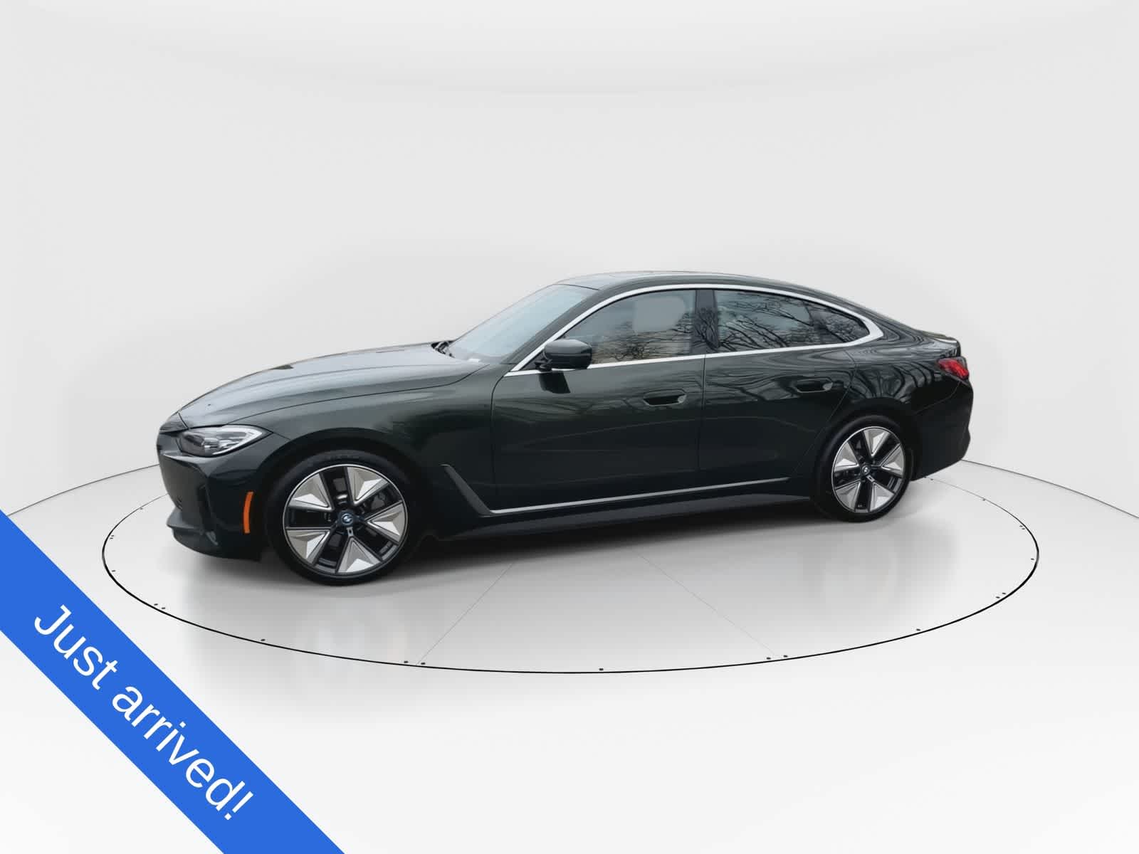 Thumbnail: 2023 BMW i4 - 5
