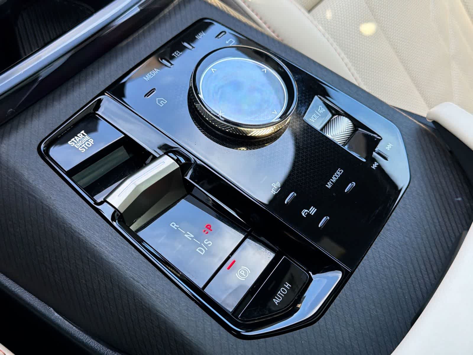 Thumbnail: 2025 BMW X3 - 25