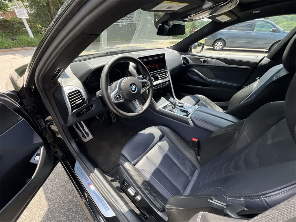 Thumbnail: 2024 BMW 8 Series - 10