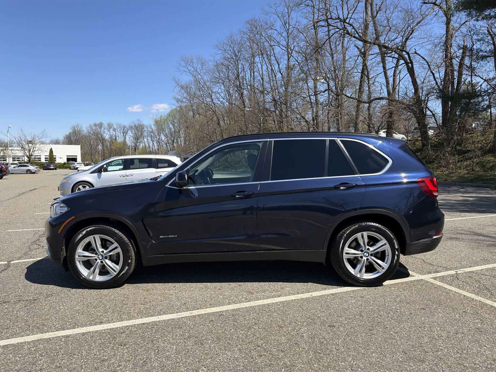 Thumbnail: 2015 BMW X5 - 11
