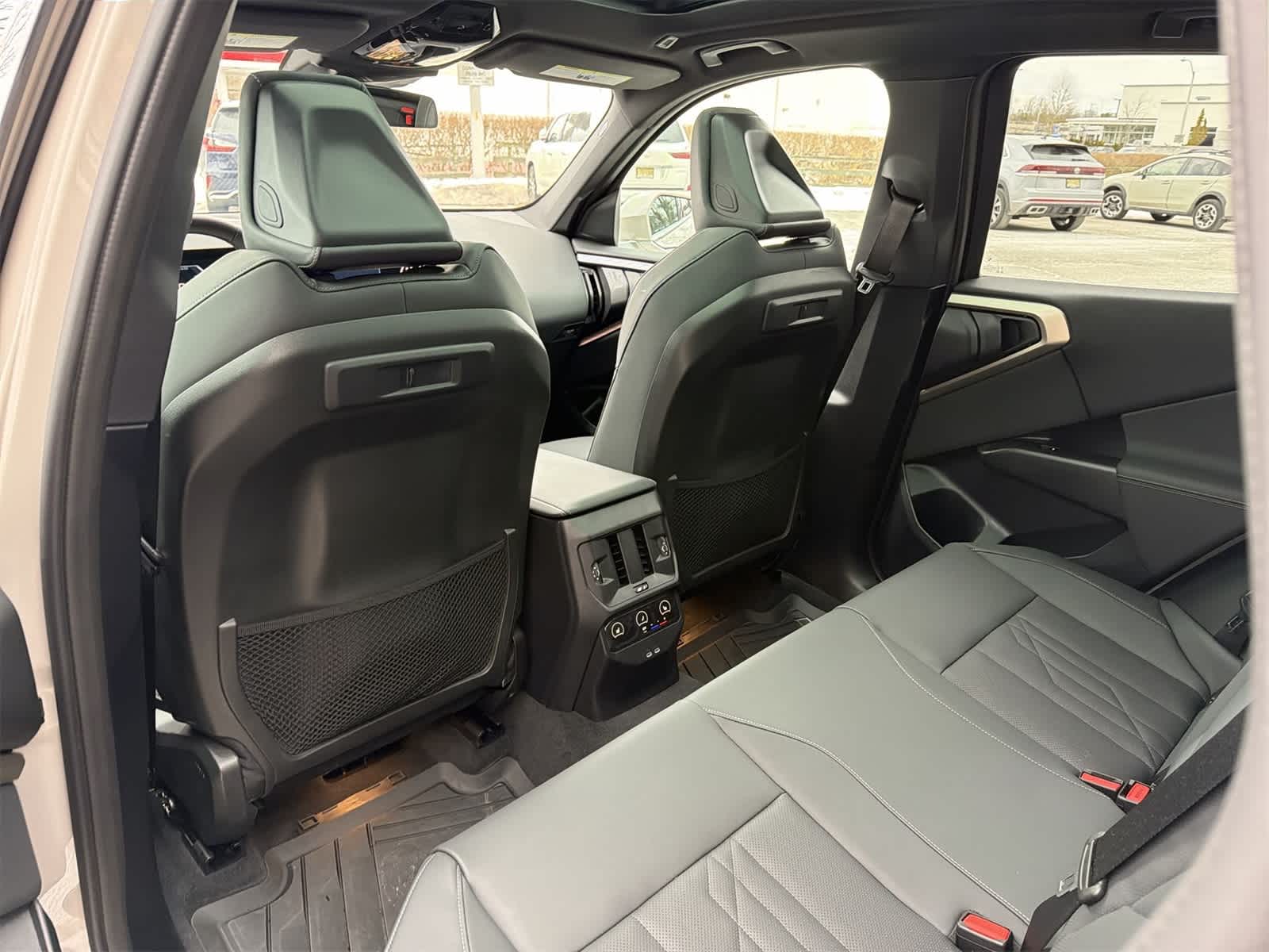 Thumbnail: 2025 BMW X3 - 20