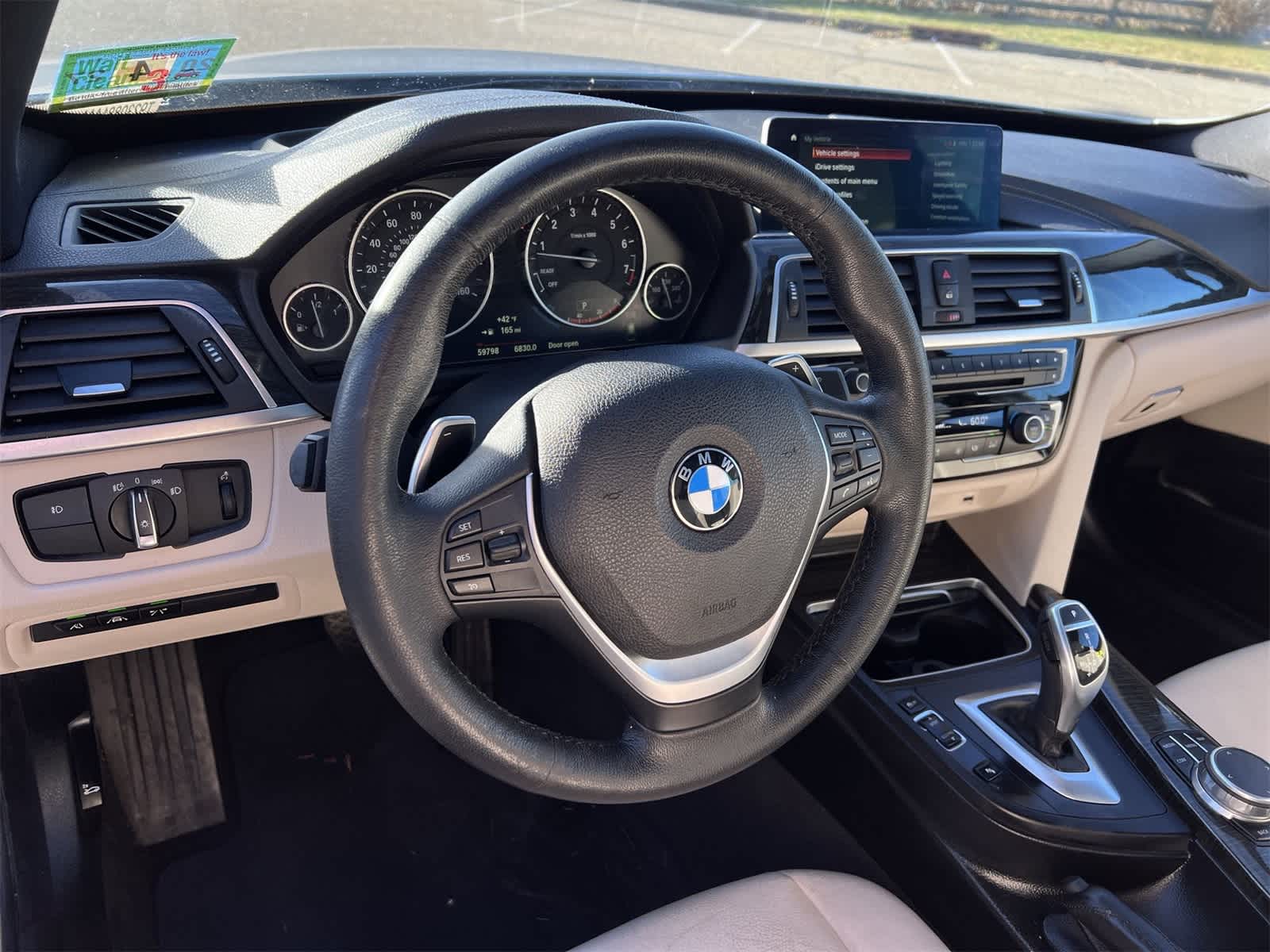 Thumbnail: 2018 BMW 3 Series - 23