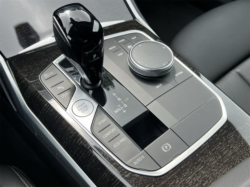 Thumbnail: 2023 BMW 4 Series - 25
