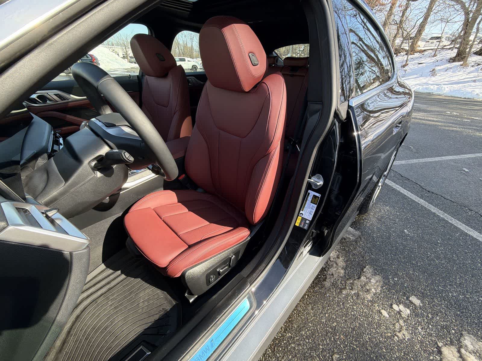 Thumbnail: 2025 BMW i4 - 19