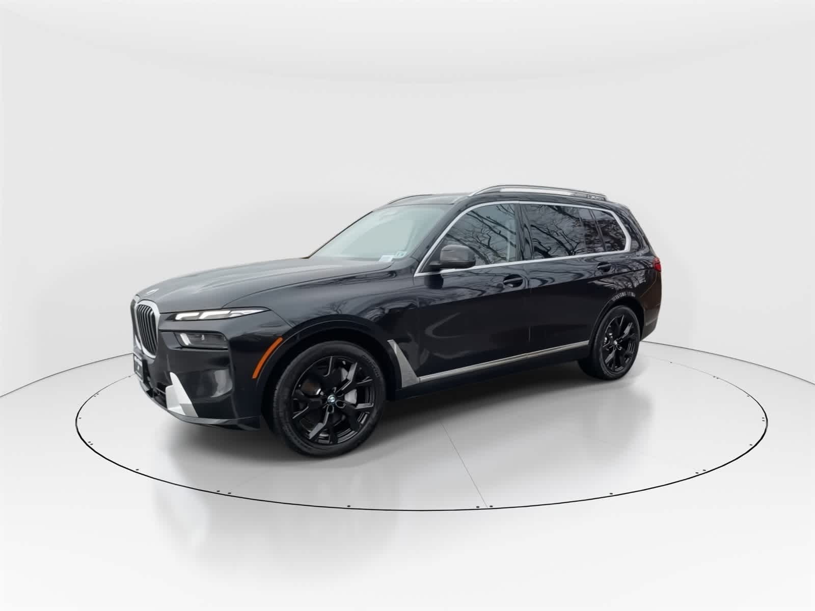 Thumbnail: 2025 BMW X7 - 7