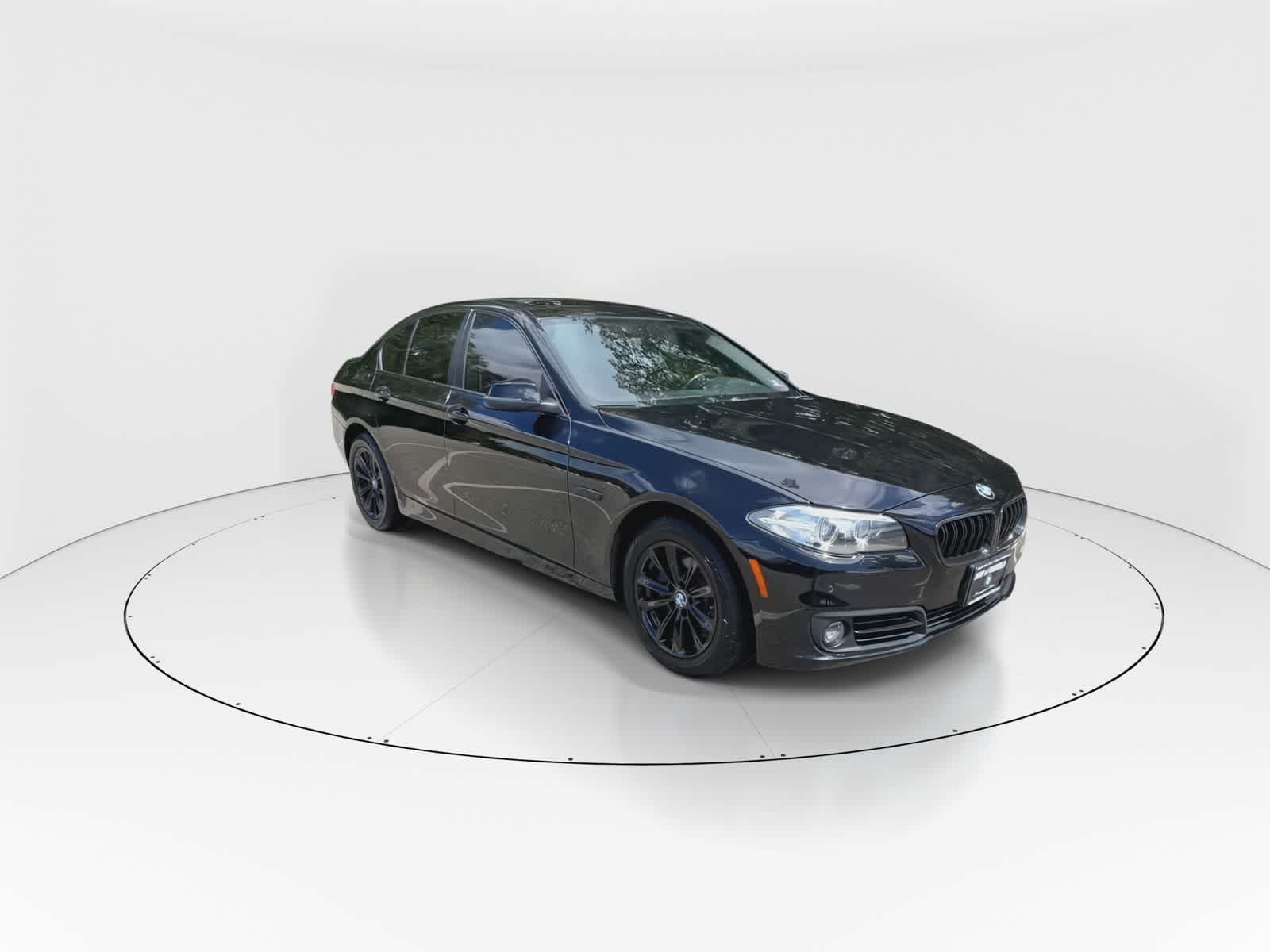 Thumbnail: 2016 BMW 5 Series - 6