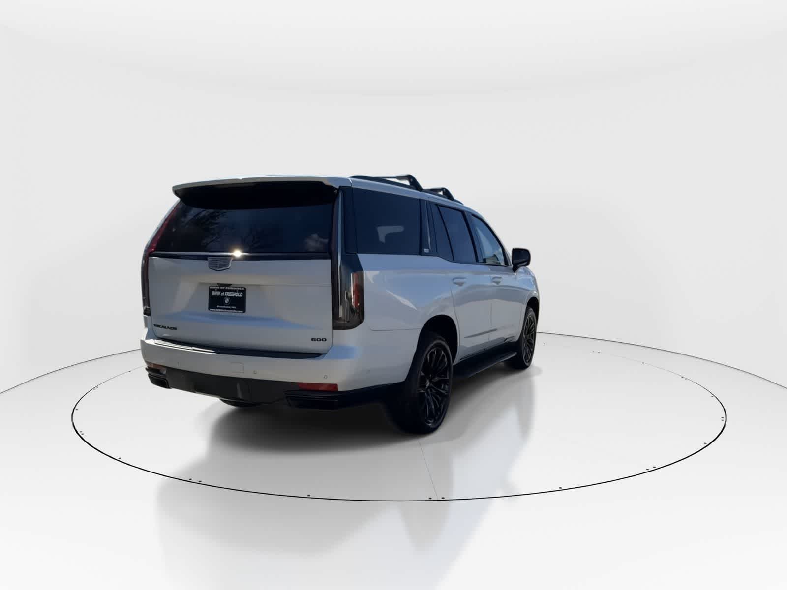 Thumbnail: 2024 Cadillac Escalade - 9