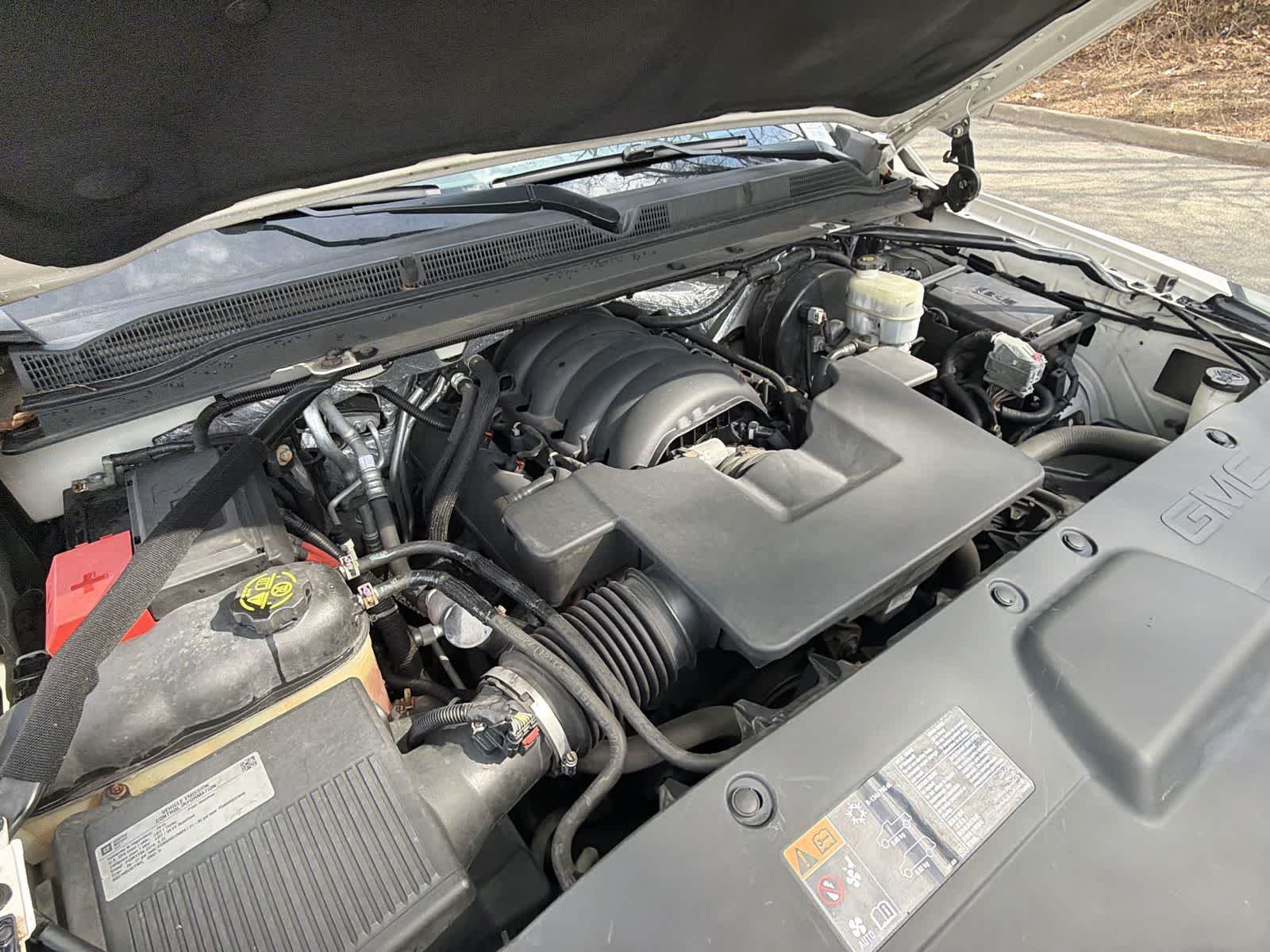 Thumbnail: 2015 GMC Yukon XL - 17