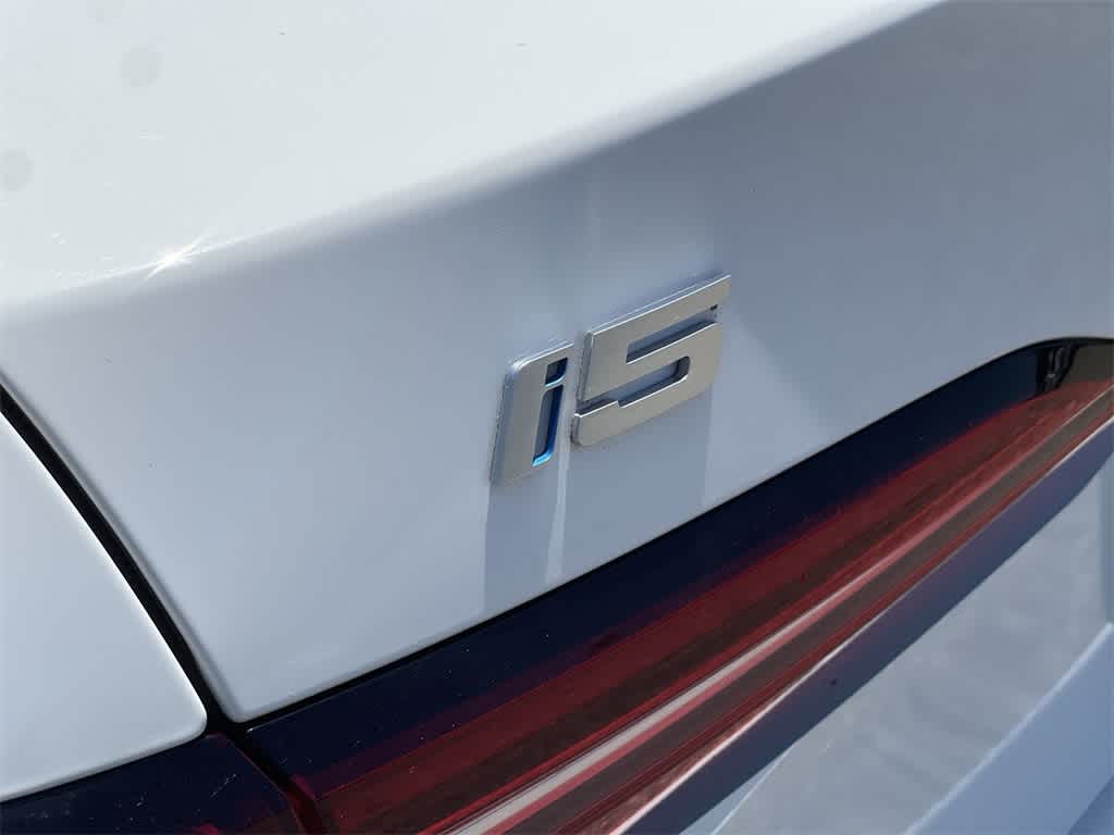 Thumbnail: 2024 BMW i5 - 15