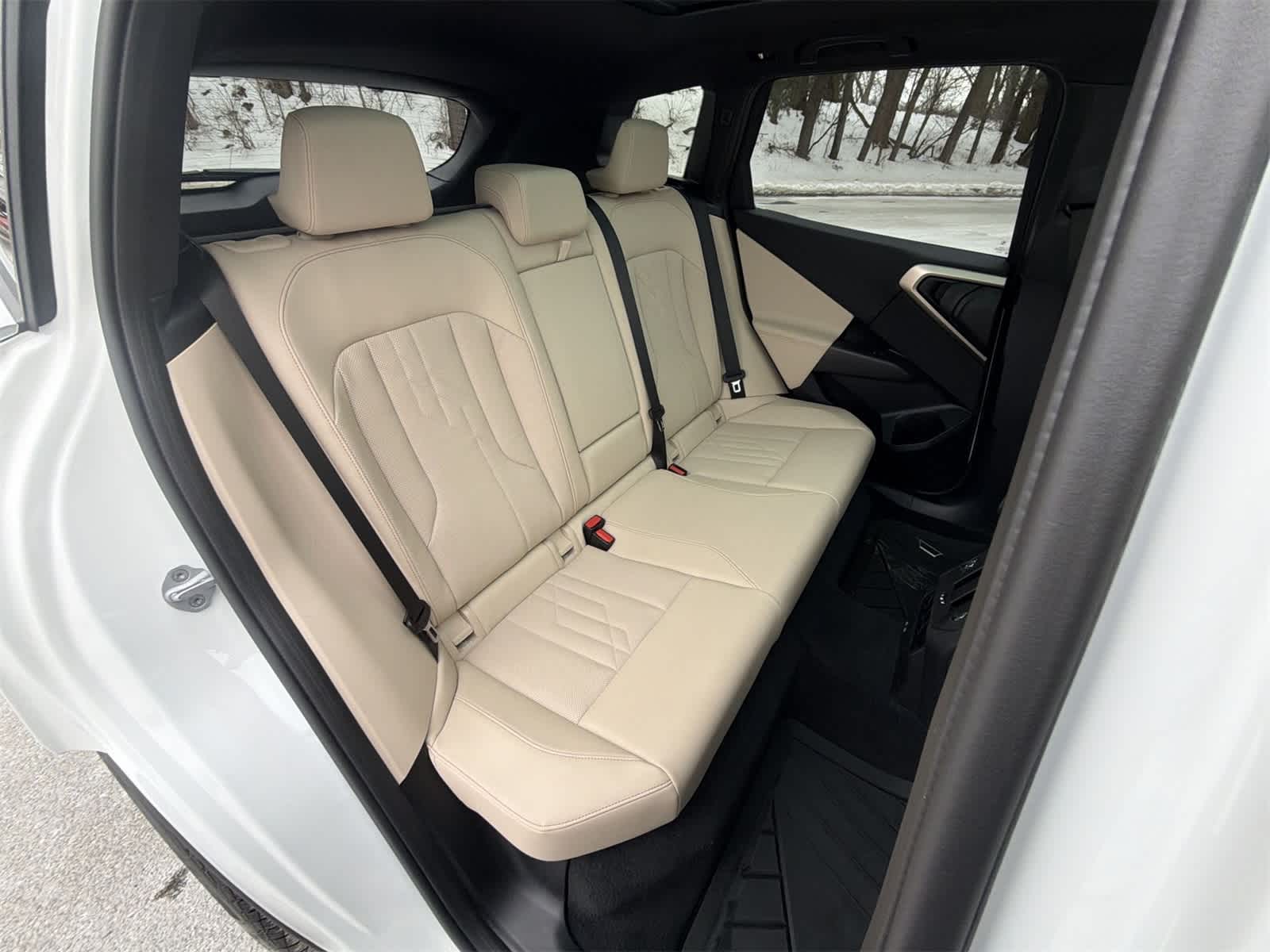 Thumbnail: 2025 BMW X3 - 21