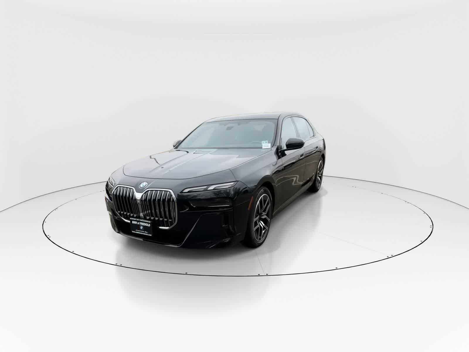 Thumbnail: 2023 BMW 7 Series - 4