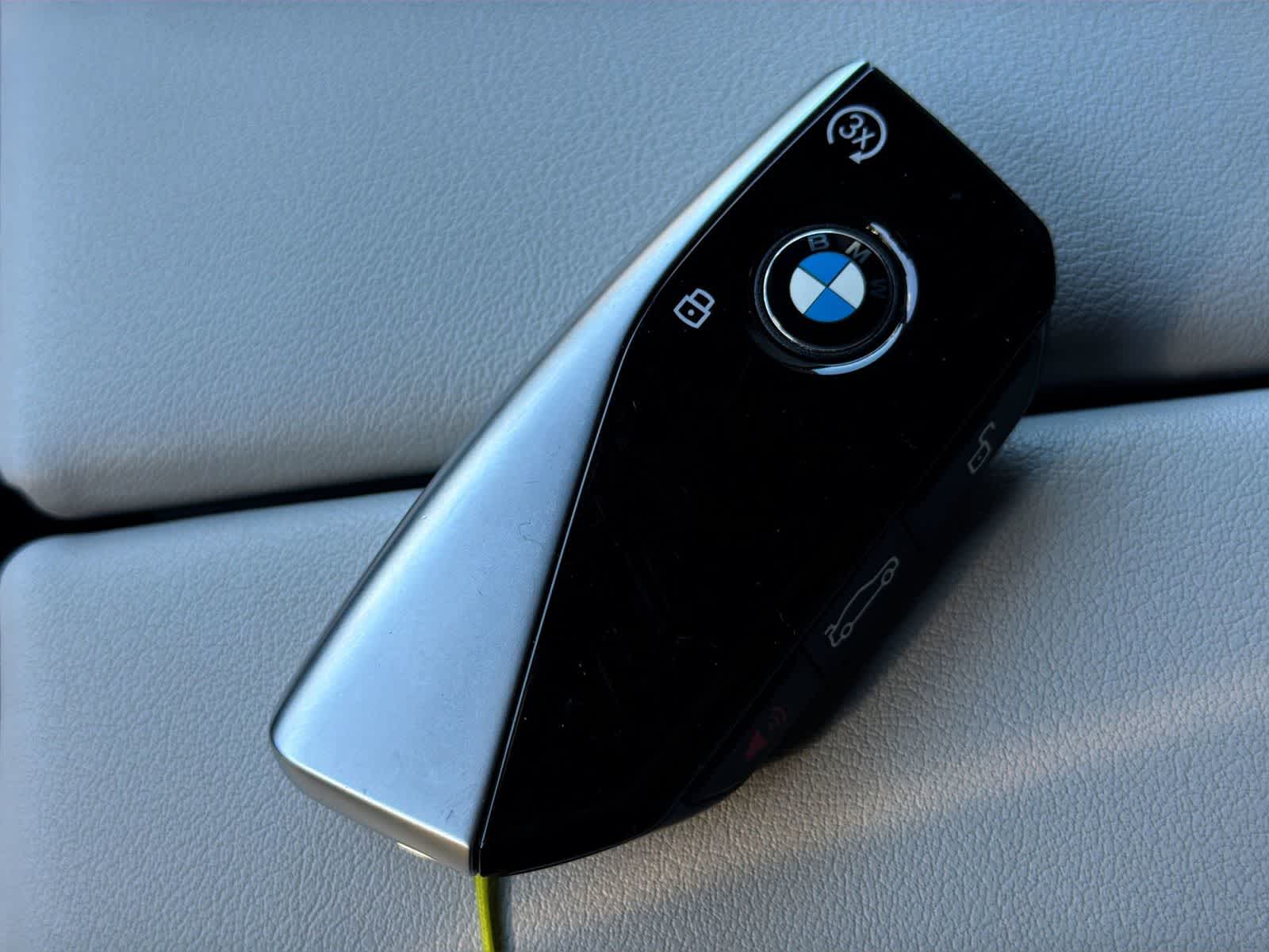 Thumbnail: 2023 BMW X7 - 28