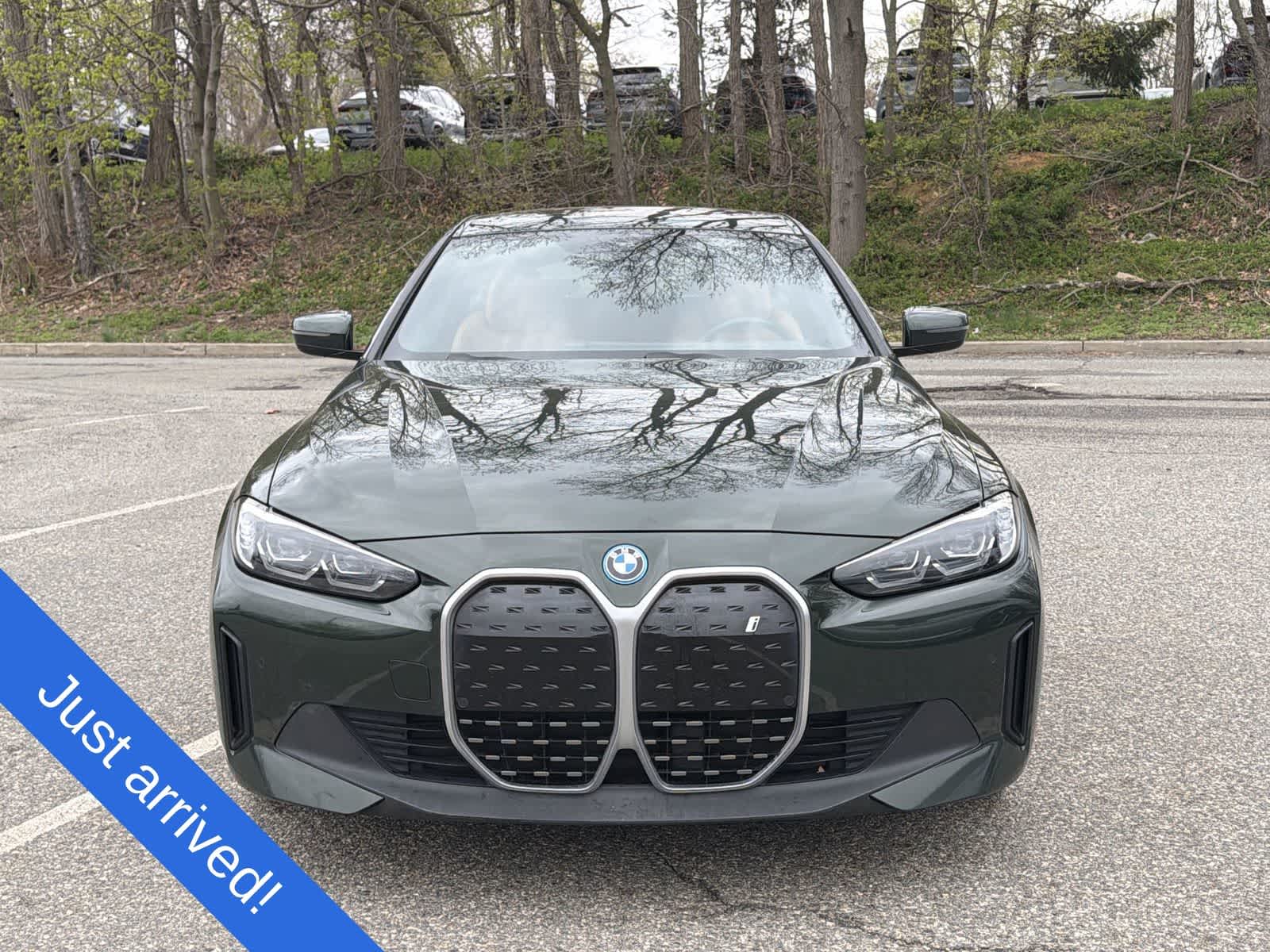 Thumbnail: 2023 BMW i4 - 14