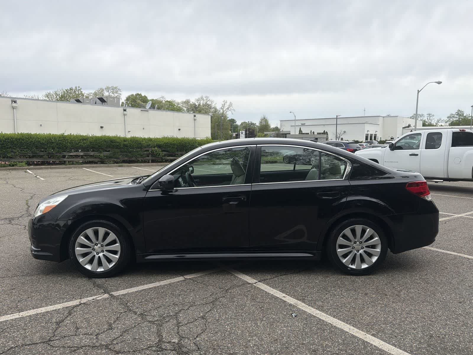Thumbnail: 2011 Subaru Legacy - 11