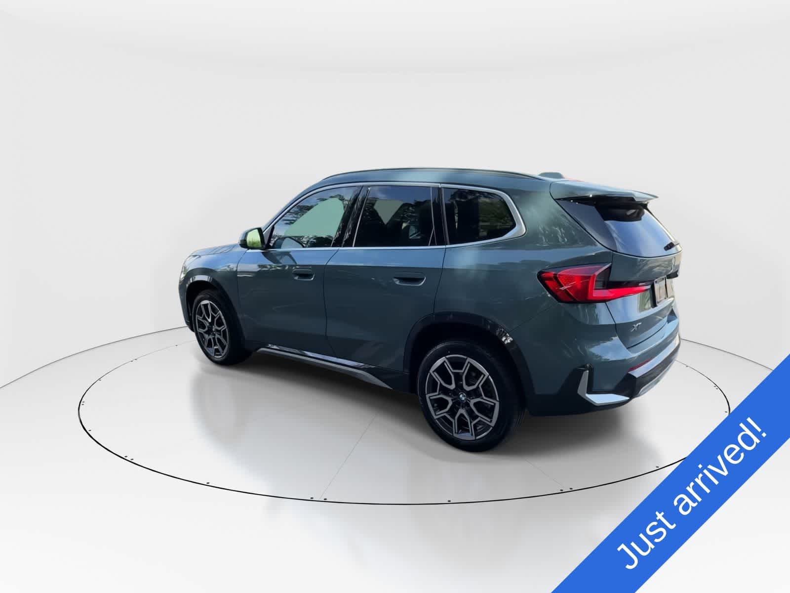 Thumbnail: 2026 BMW X1 - 6