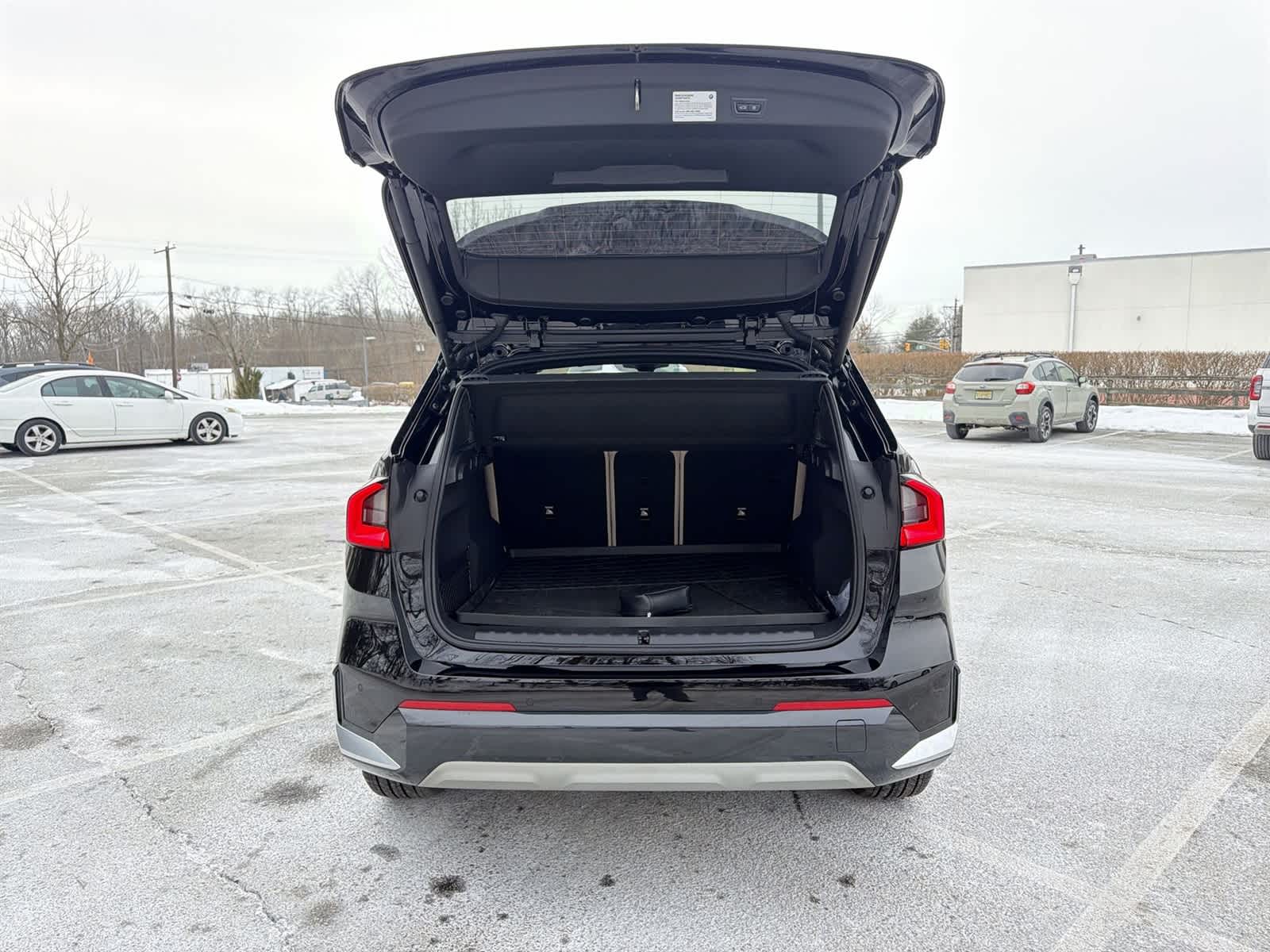 Thumbnail: 2025 BMW X1 - 27