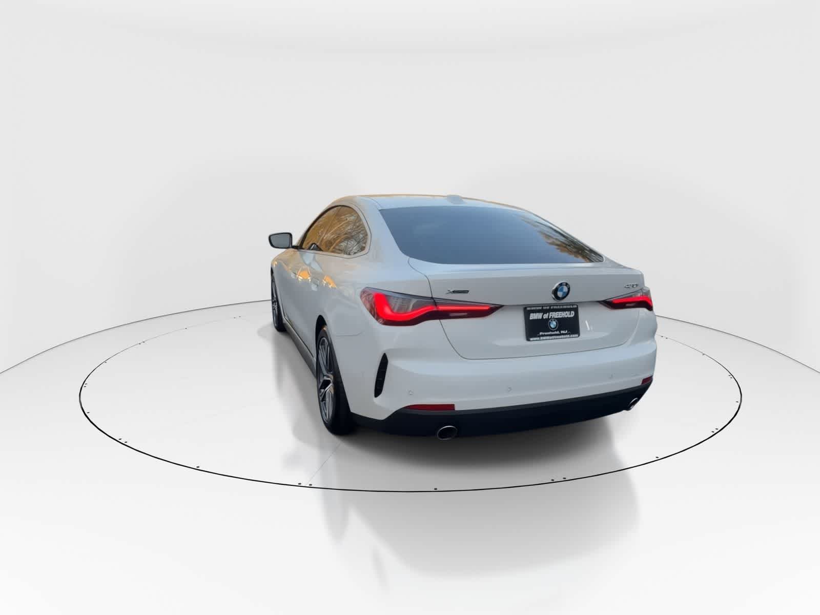 Thumbnail: 2024 BMW 4 Series - 6