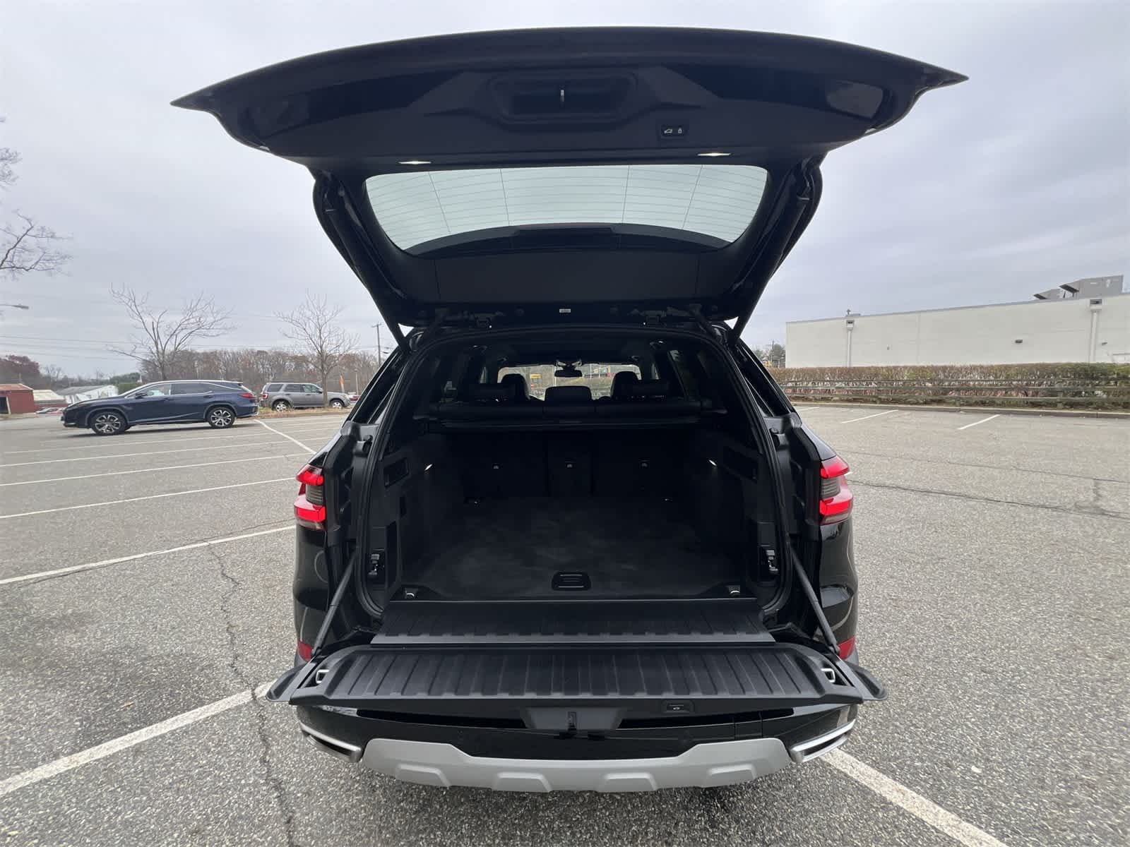 Thumbnail: 2023 BMW X5 - 27