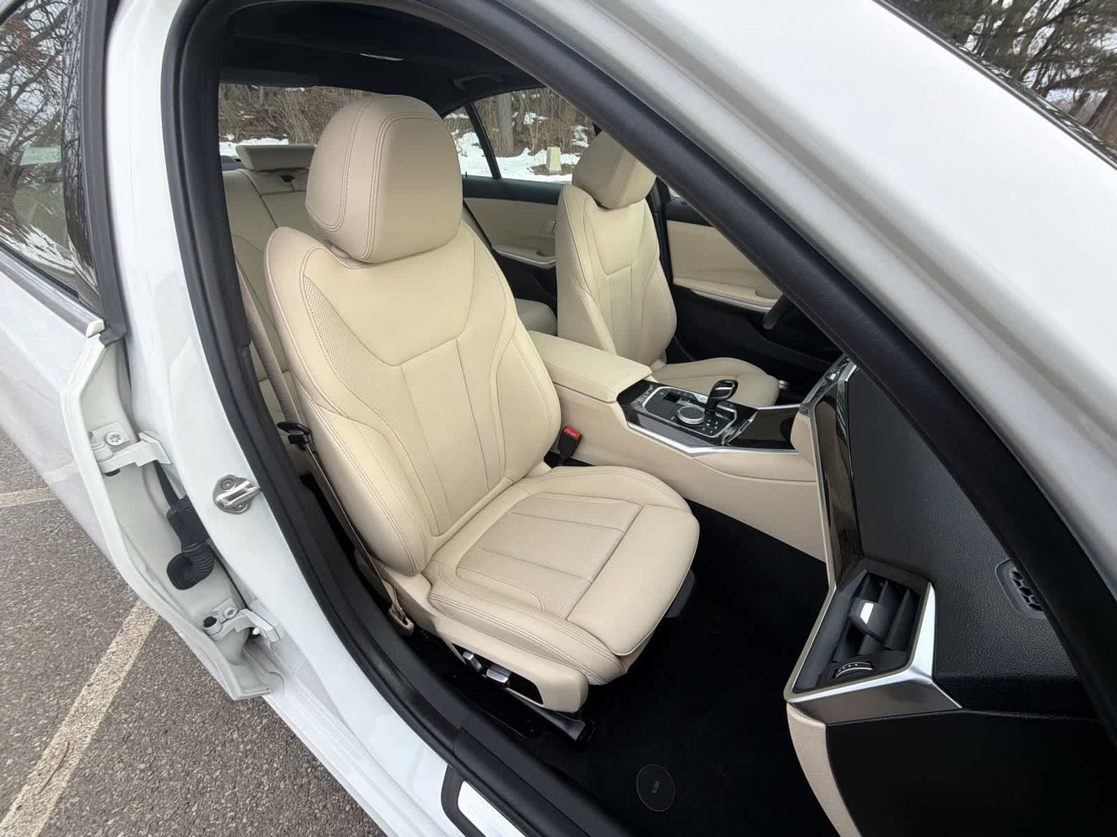 Thumbnail: 2022 BMW 3 Series - 22