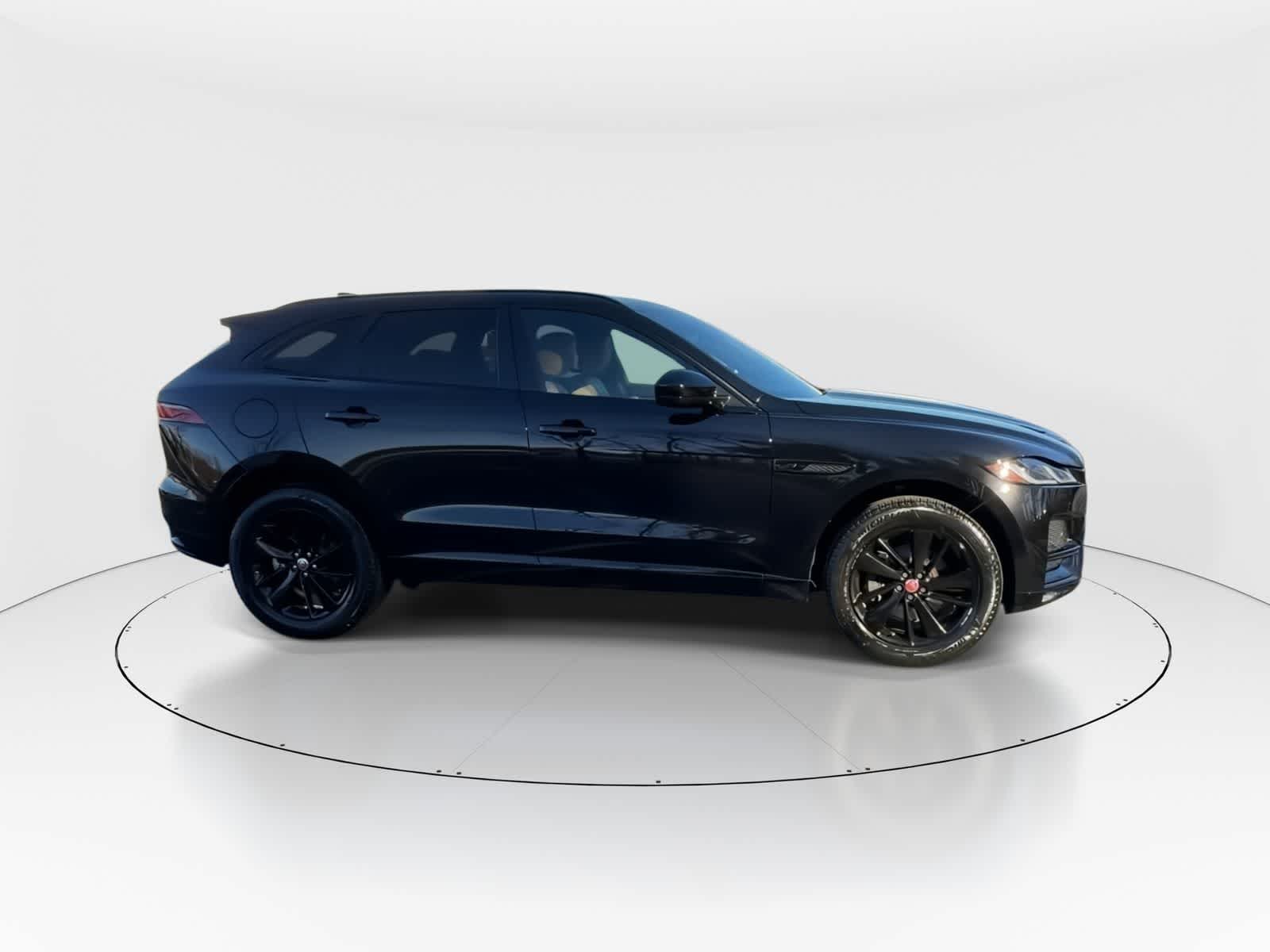 Thumbnail: 2022 Jaguar F-Pace - 8