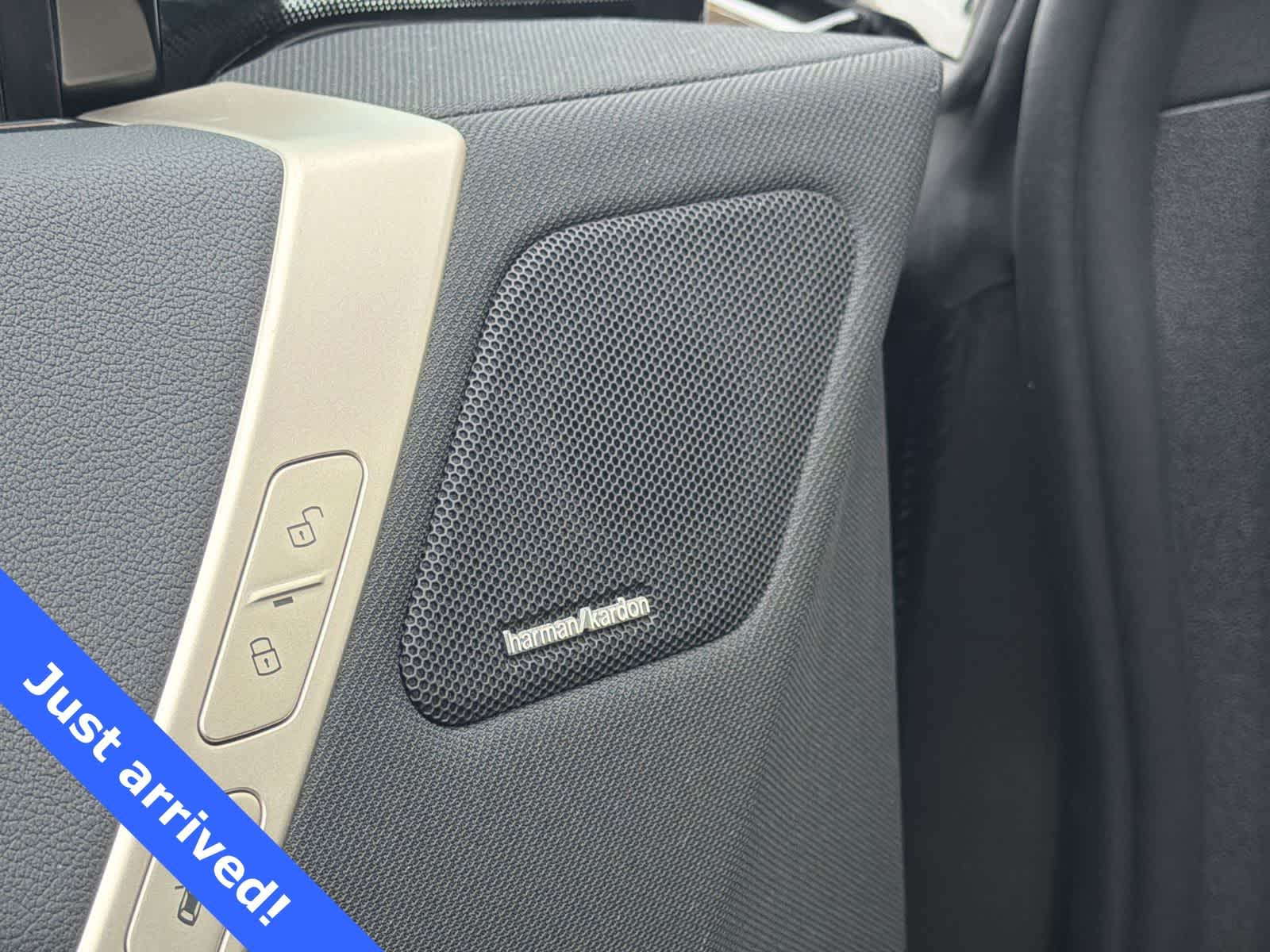 Thumbnail: 2026 BMW iX - 17